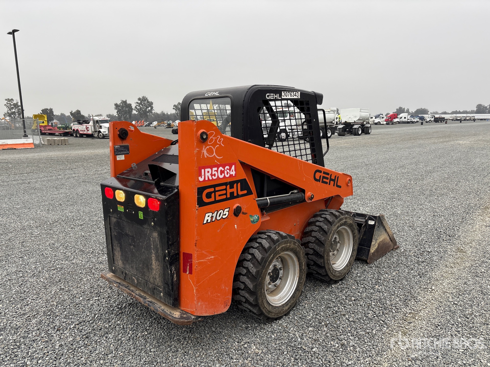 General Appearance with Picture, Right Rear Corner