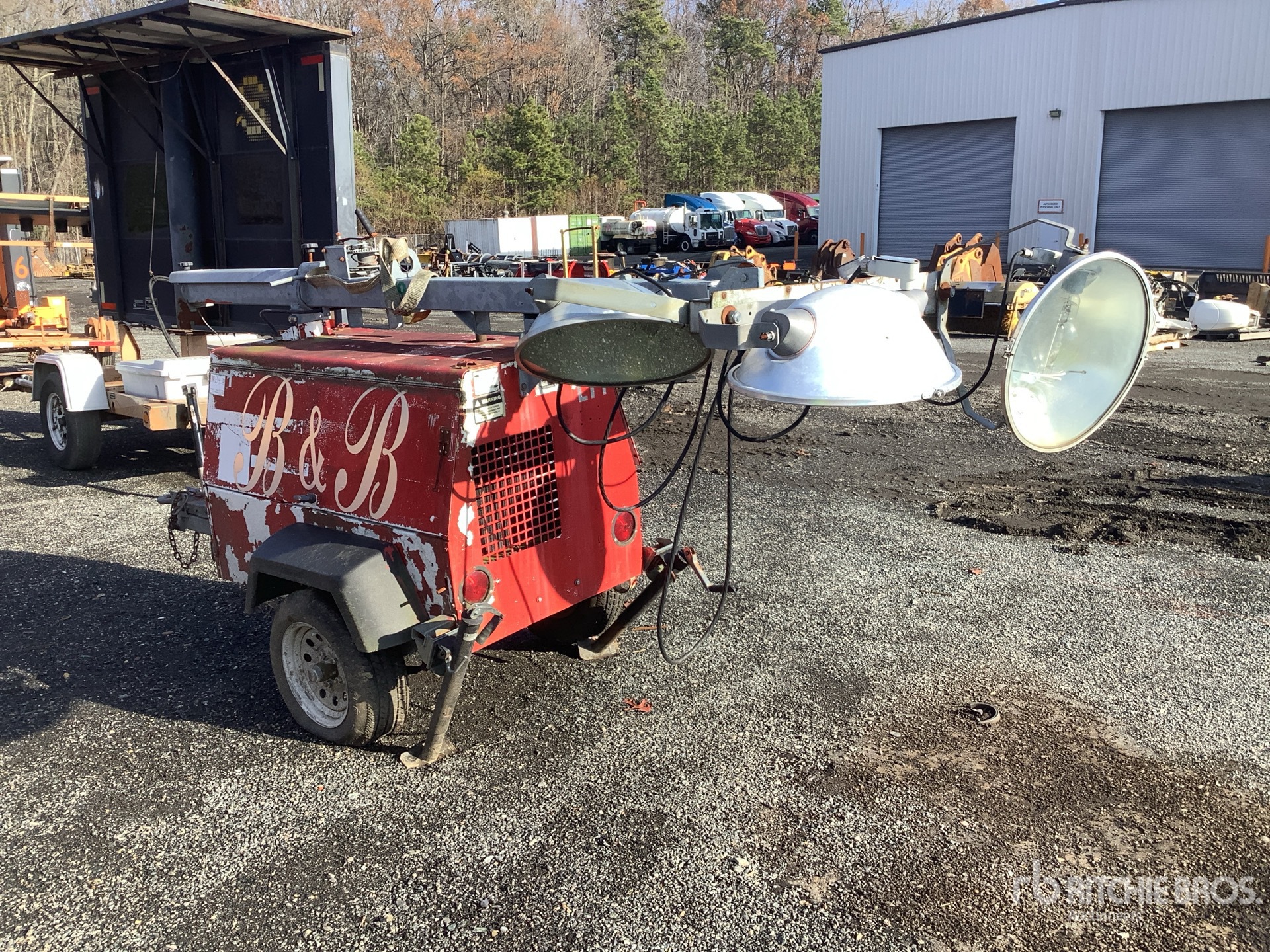 General Appearance with Picture, Left Rear Corner