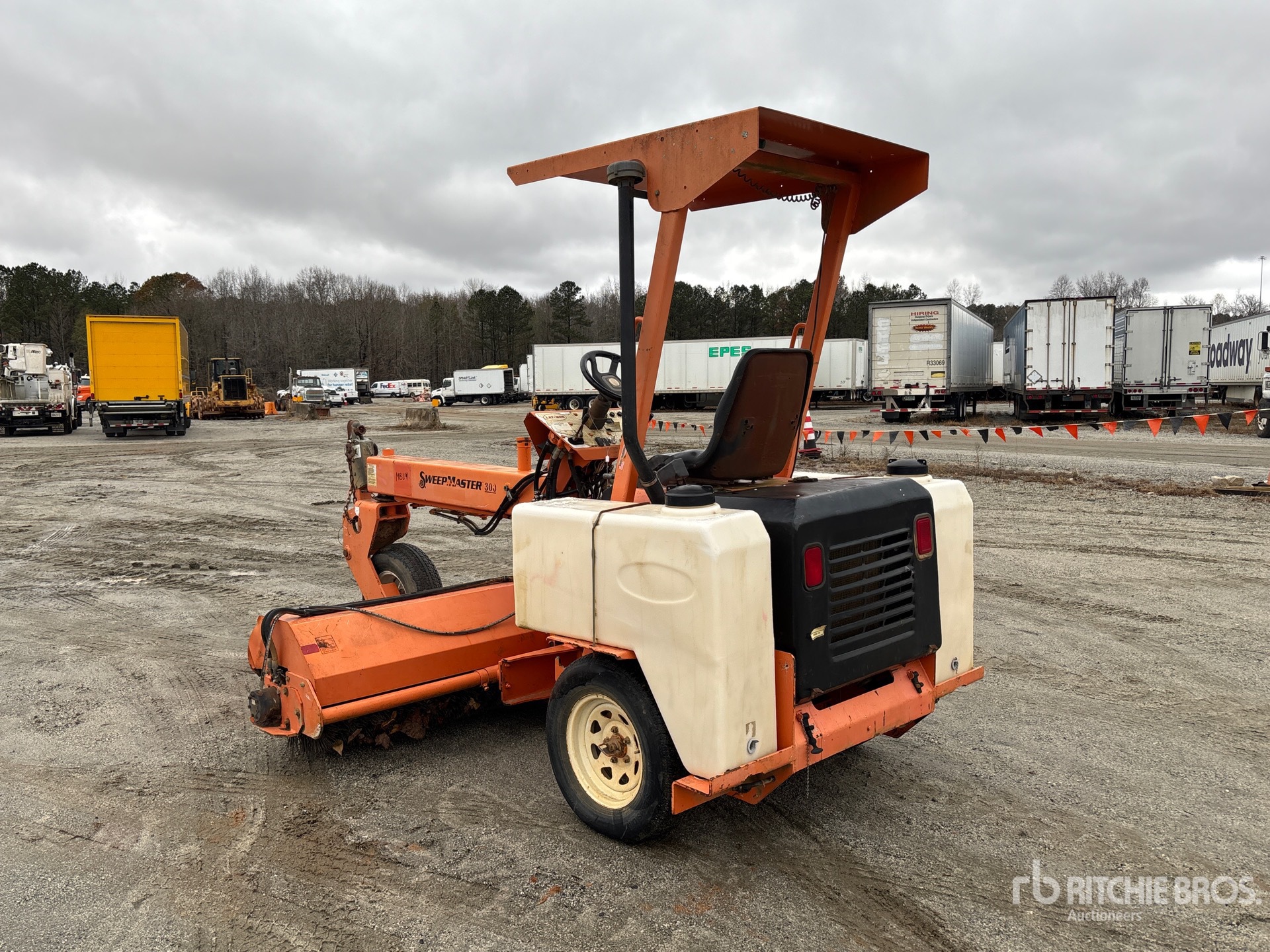 General Appearance with Foto, angolo posteriore sinistro