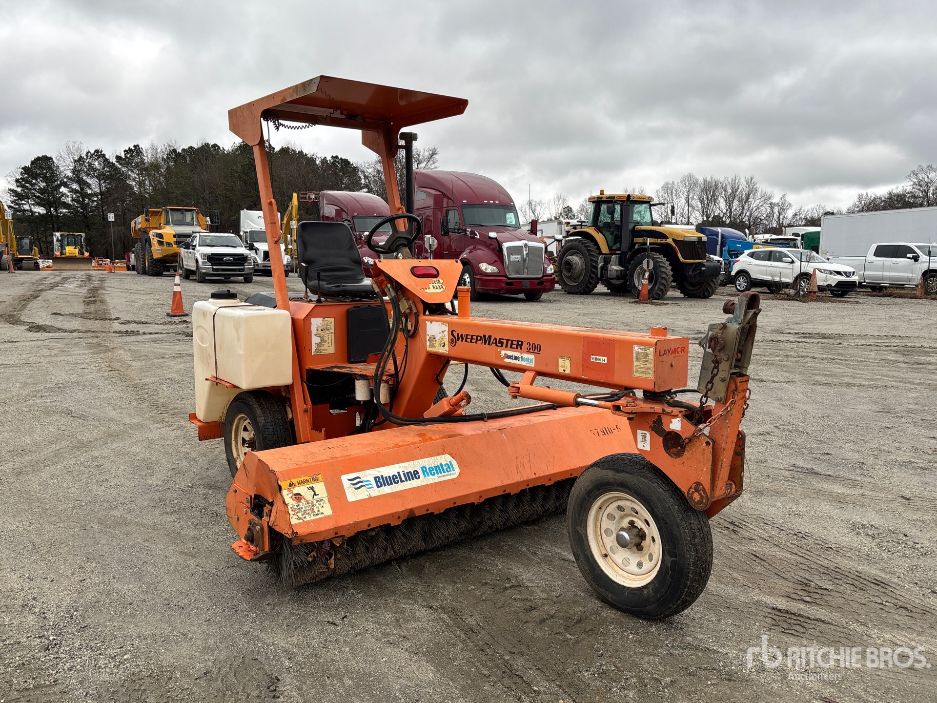 General Appearance with Foto, angolo anteriore destro