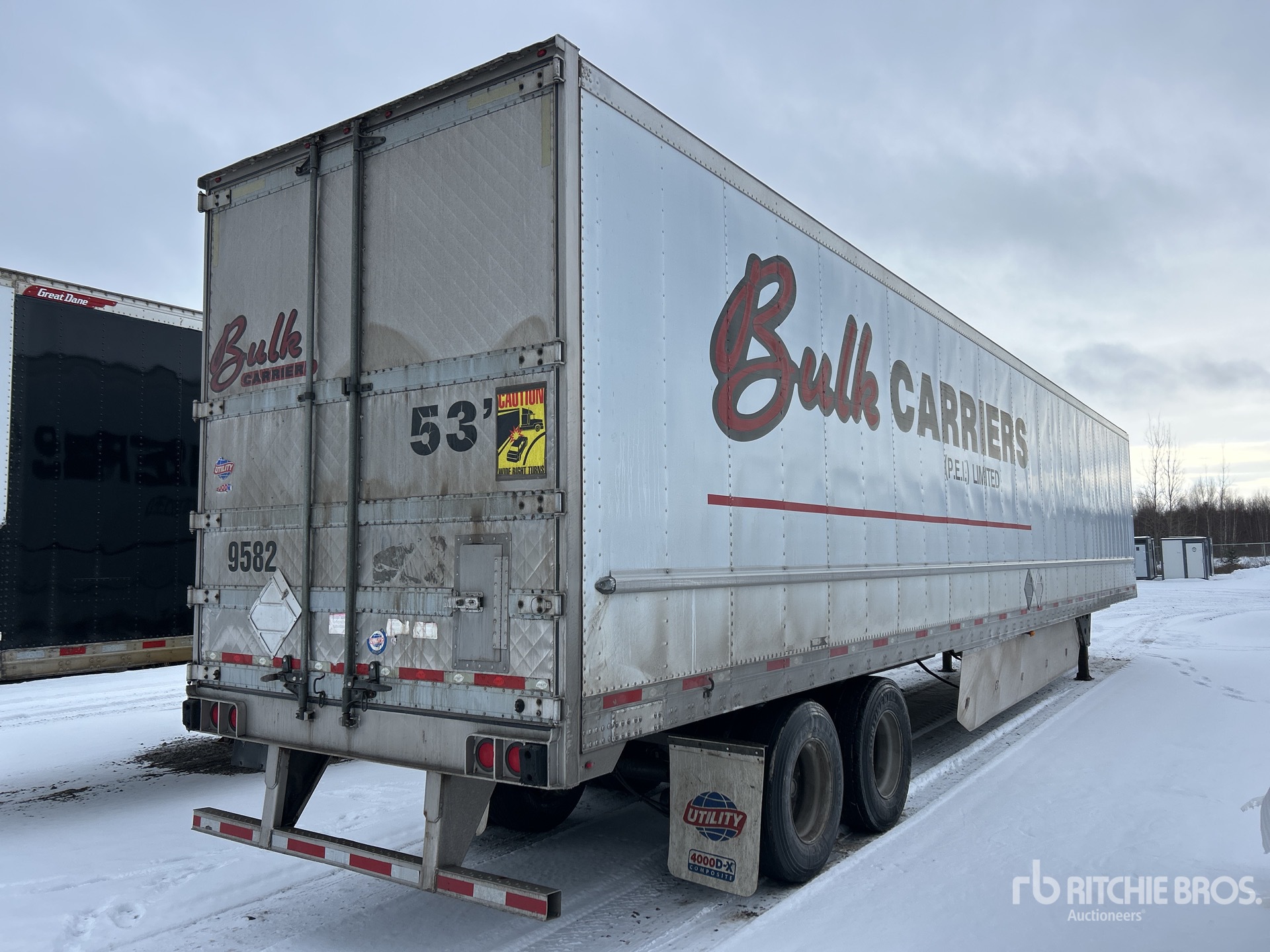 General Appearance with Bild, Ecke hinten rechts