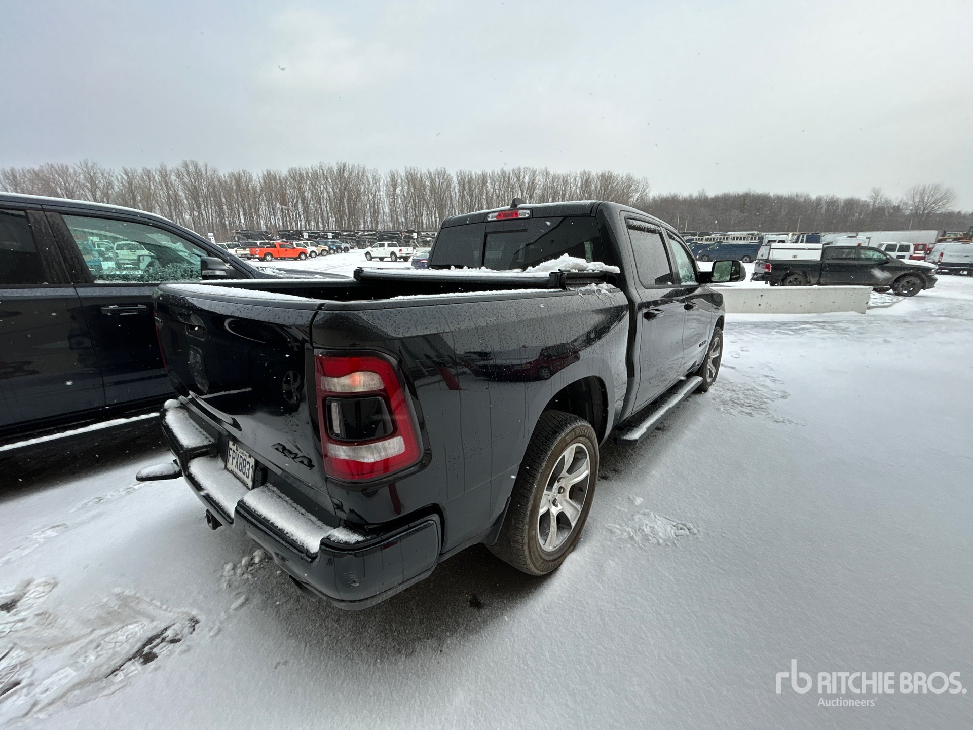 General Appearance with Picture, Right Rear Corner