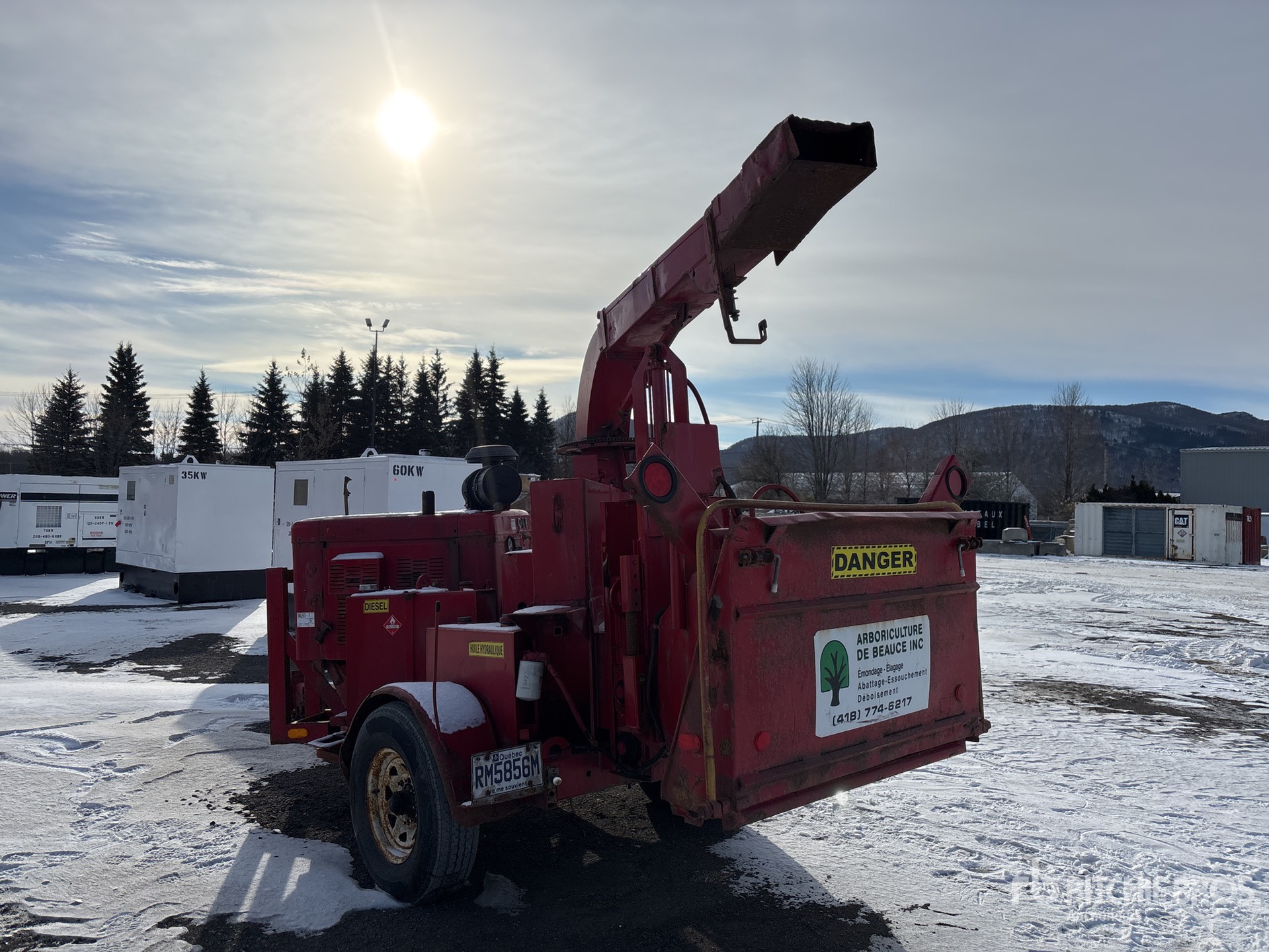 General Appearance with Picture, Left Rear Corner