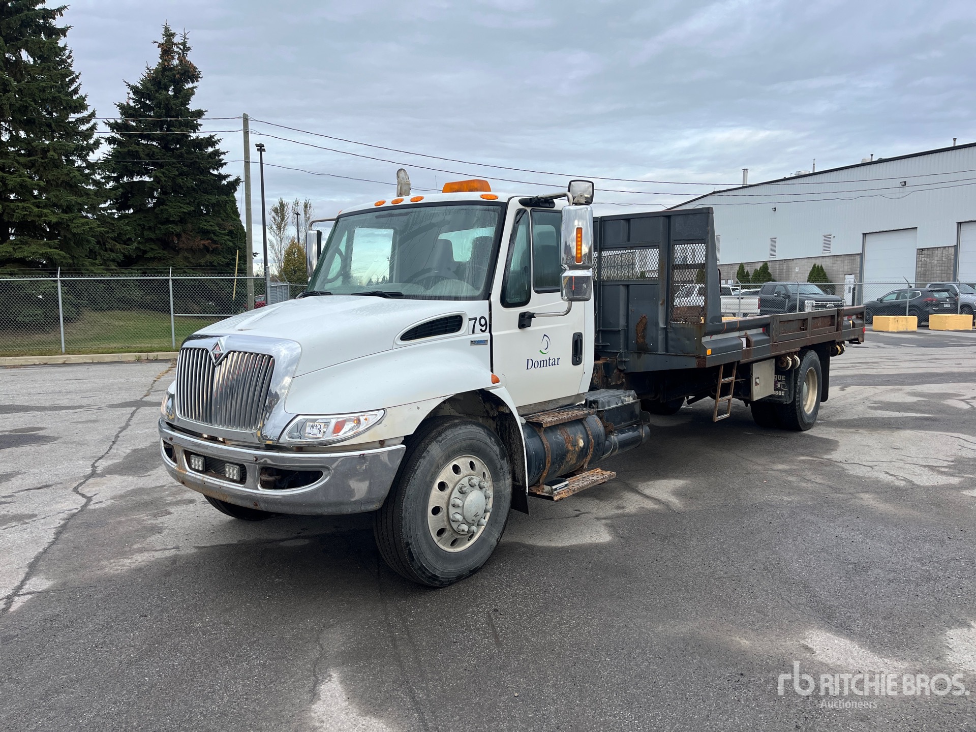 General Appearance with Spin