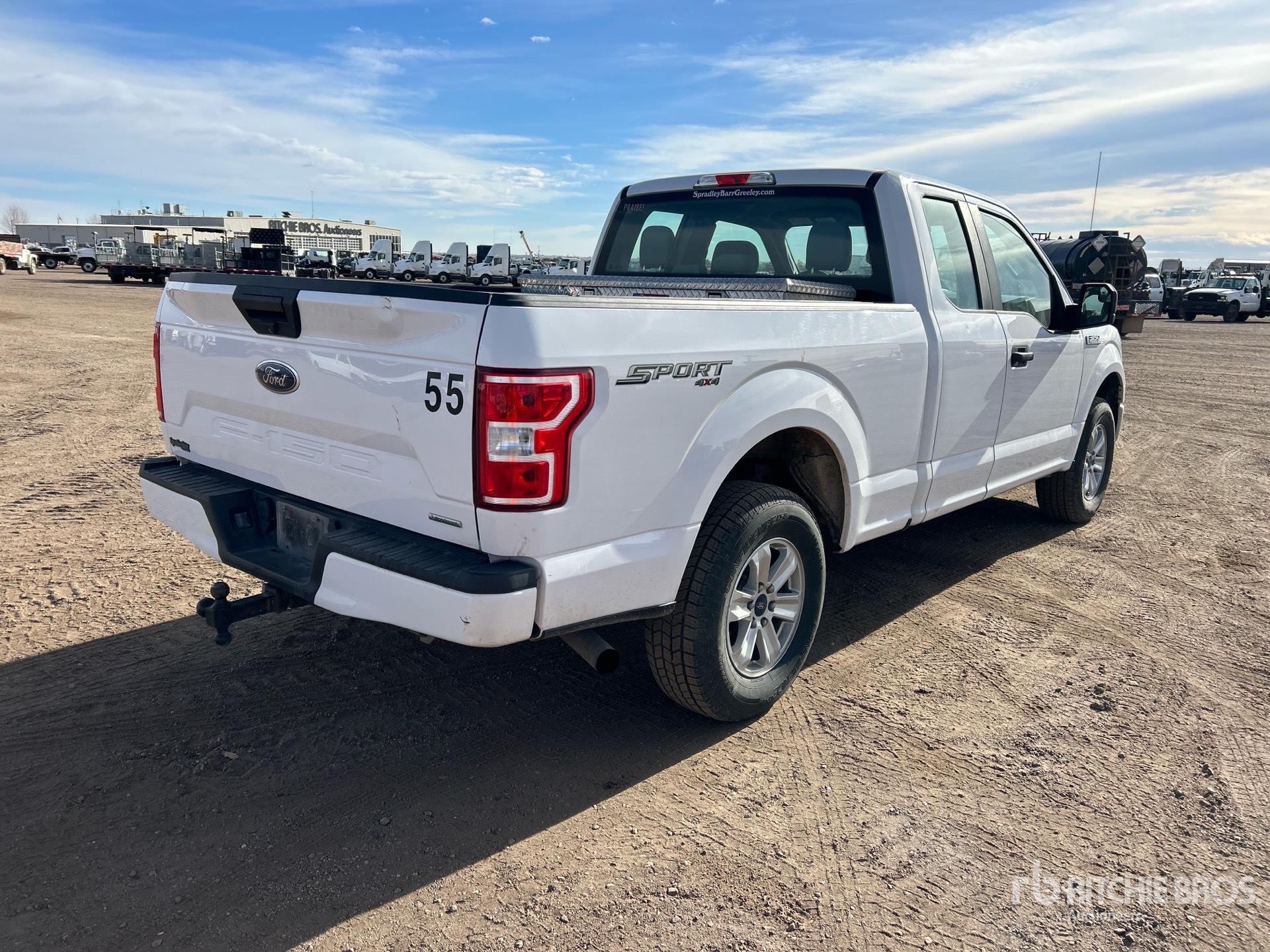 General Appearance with Picture, Right Rear Corner