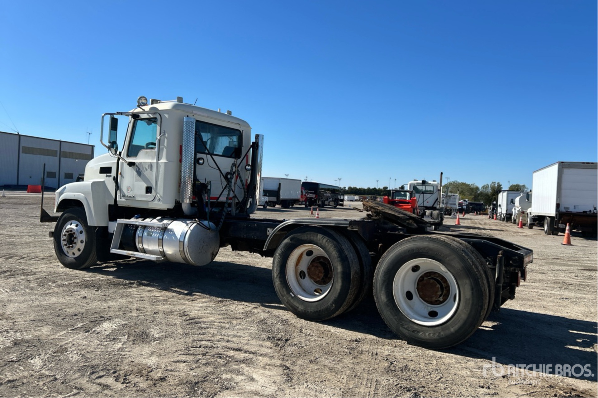 Aspect général with Image, coin arrière gauche