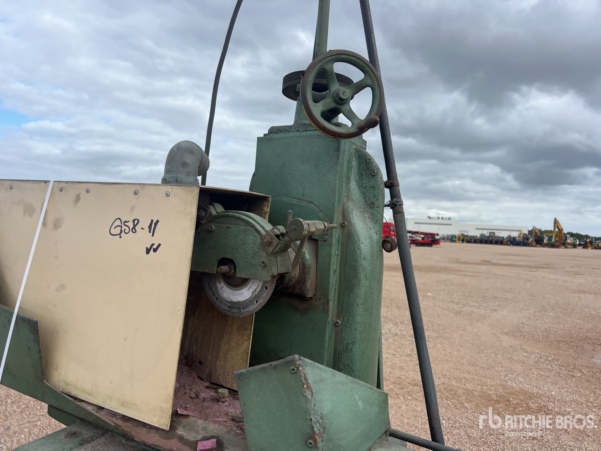 Aspect général with 