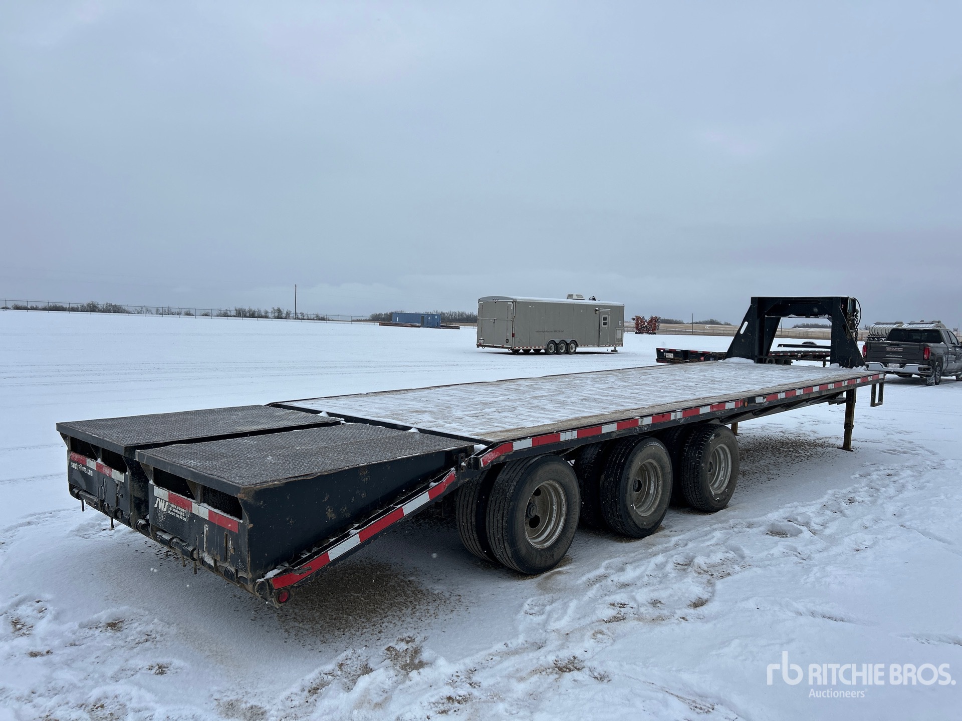 General Appearance with Imagen: esquina trasera derecha