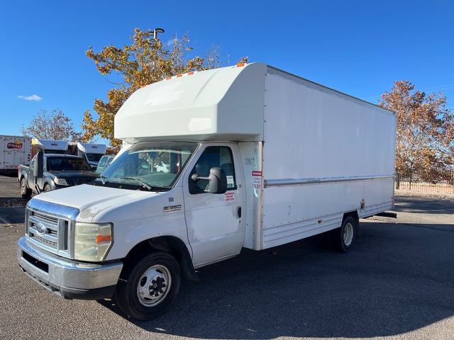 2008 Ford E-350 Cutaway Cargo Van
