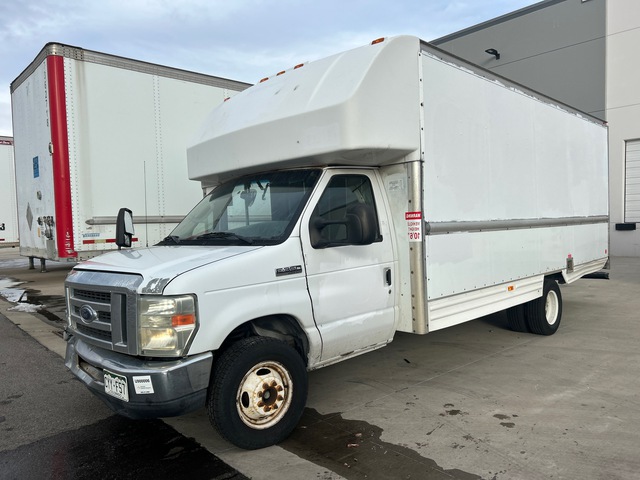2008 Ford E-350 Cutaway Super duty Cargo Van