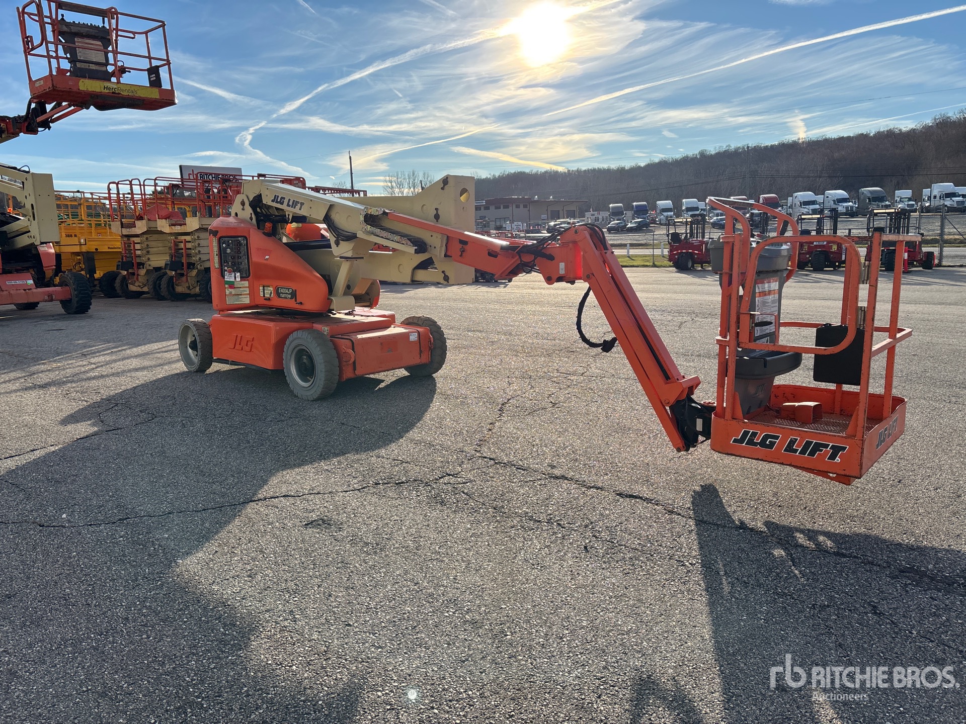 General Appearance with Picture, Right Front Corner