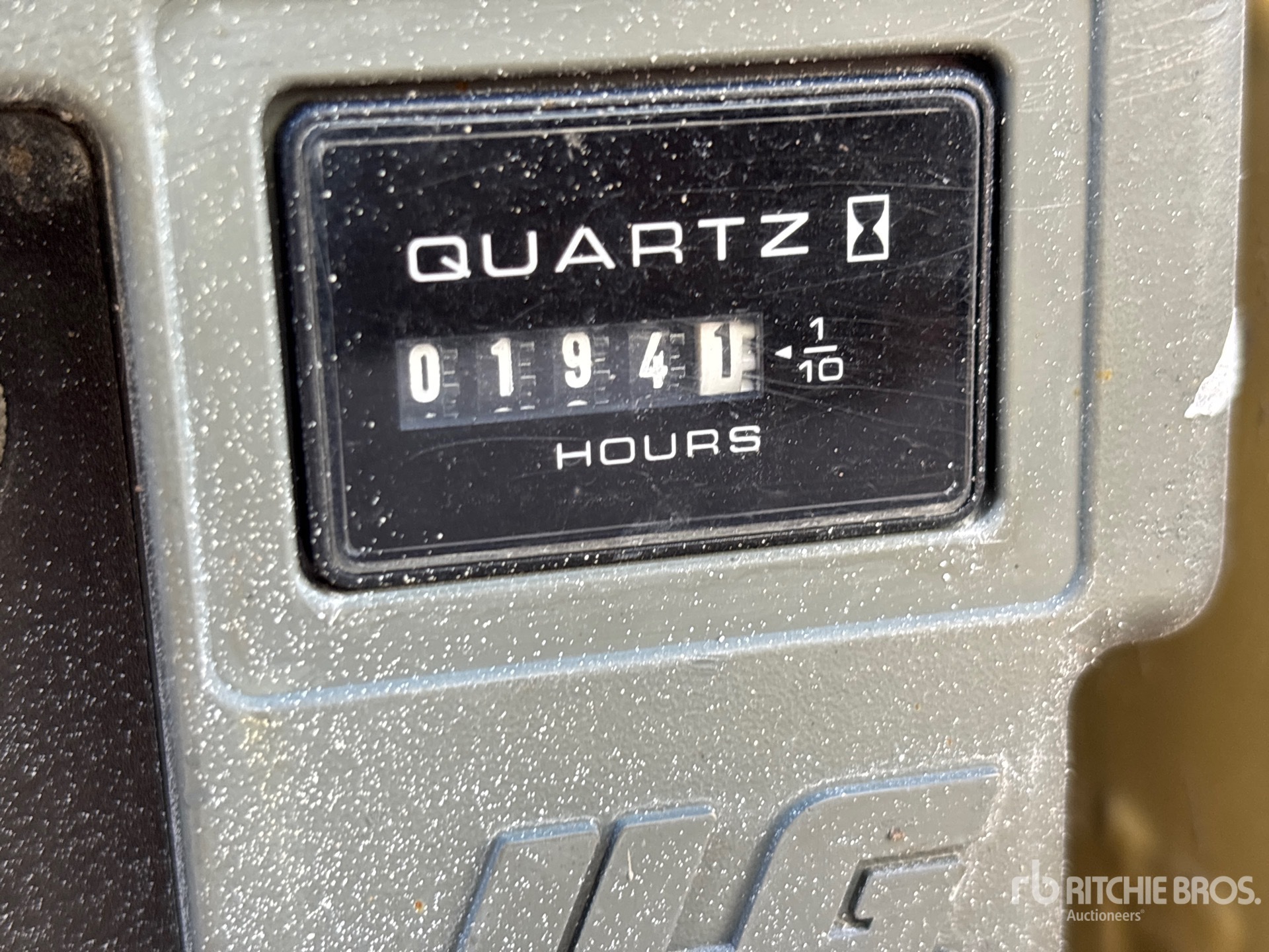 General Appearance with Hour Meter / Odometer