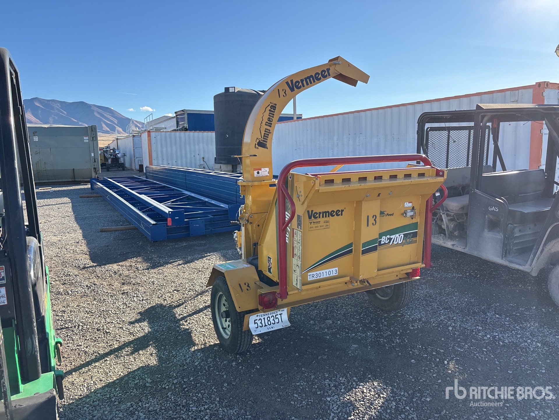 General Appearance with Bild, Ecke hinten links