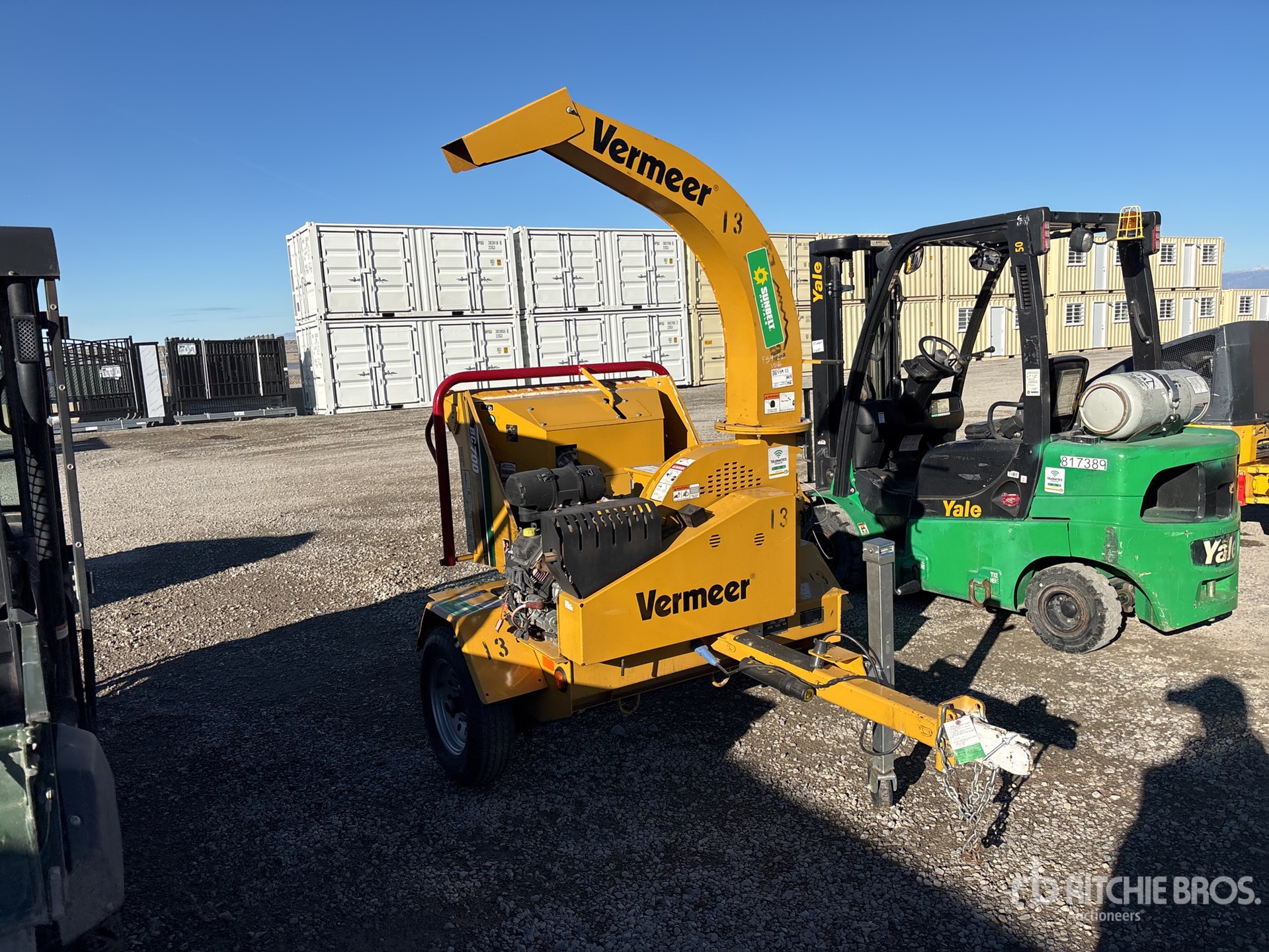 General Appearance with Bild, Ecke vorne rechts