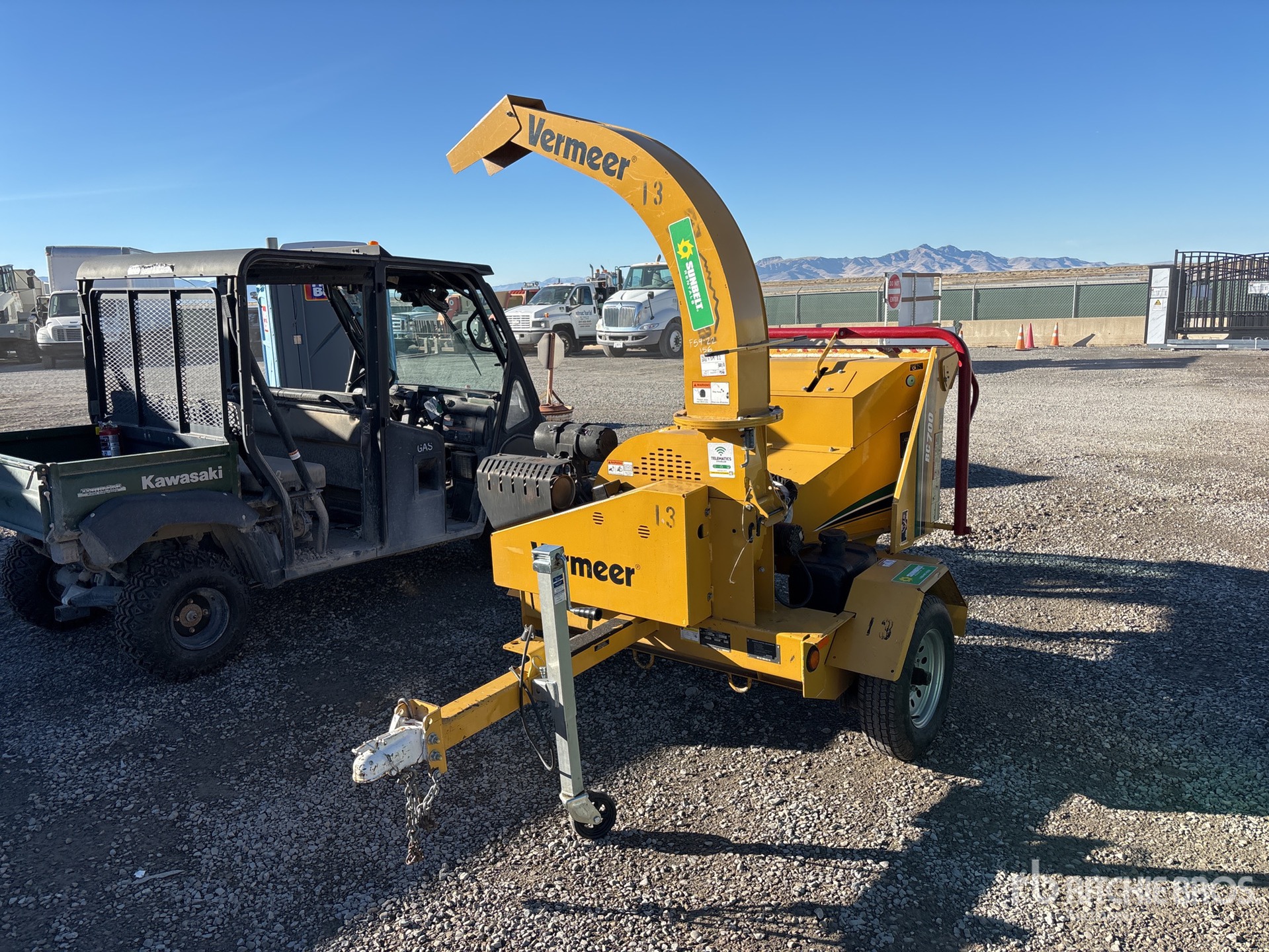 General Appearance with Featured Photo