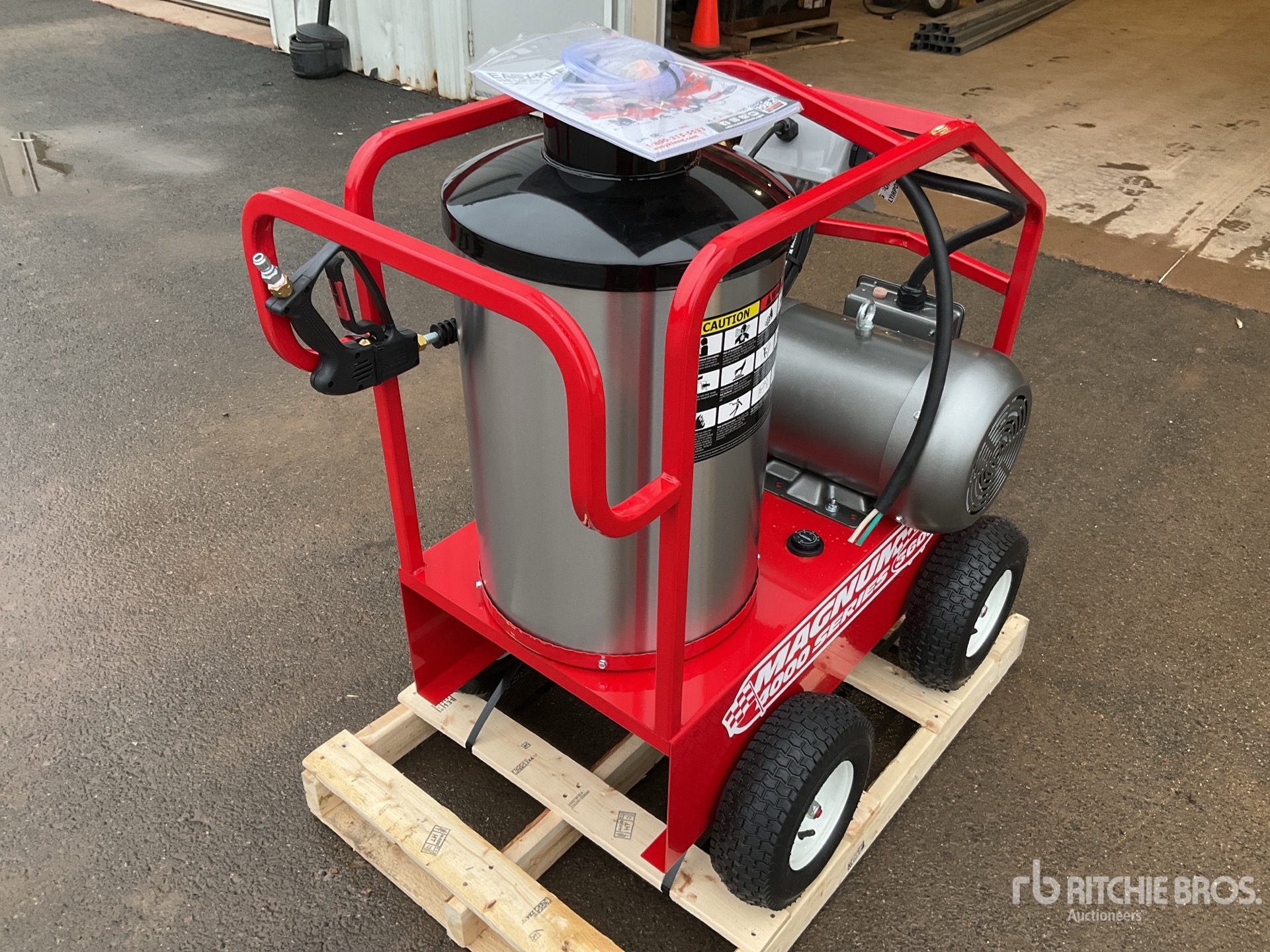 General Appearance with Picture, Right Rear Corner