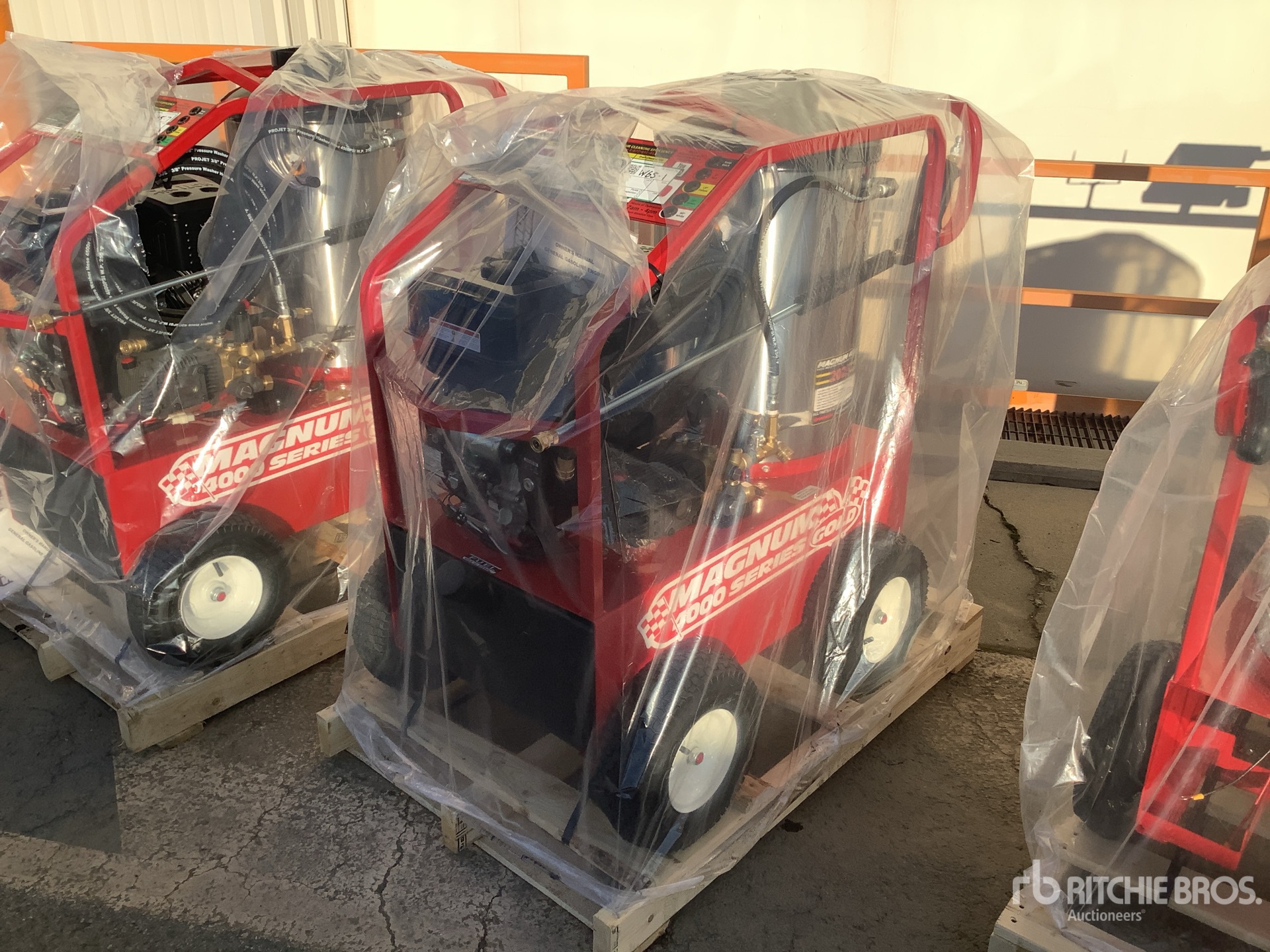 General Appearance with Featured Photo