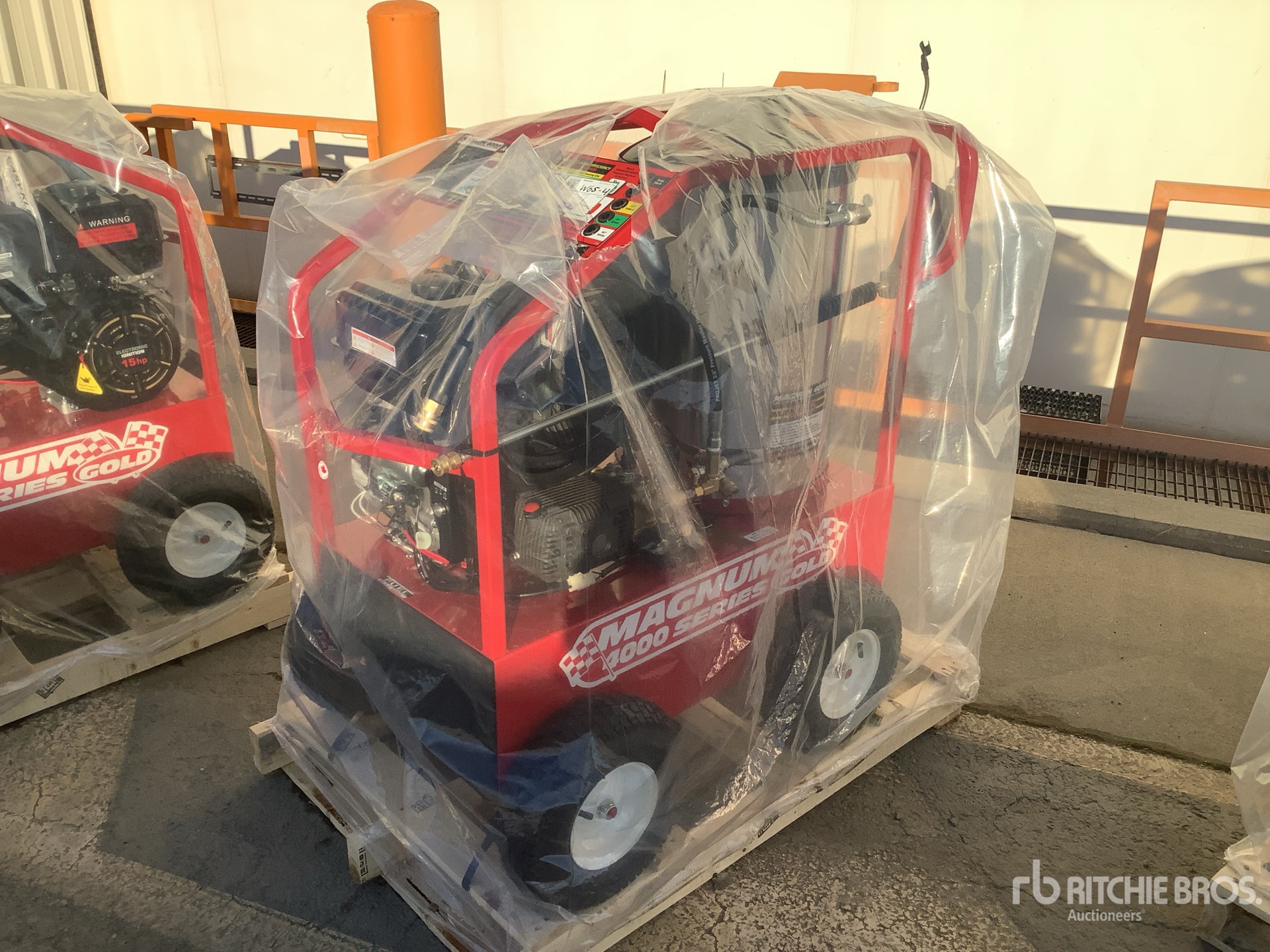 General Appearance with Featured Photo