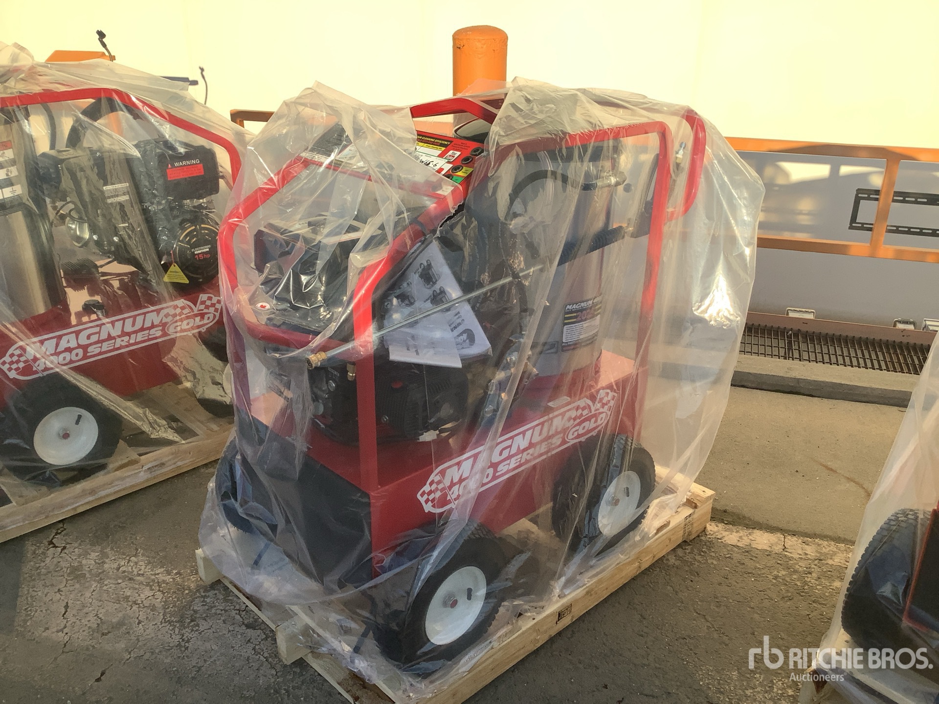 General Appearance with Featured Photo