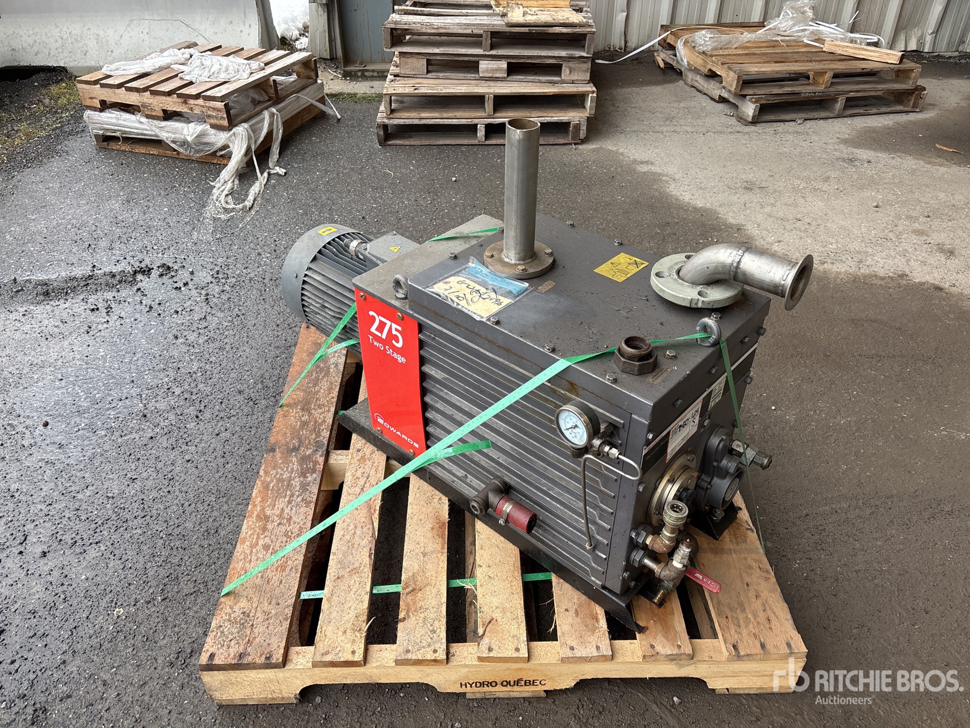 General Appearance with Foto, angolo anteriore destro