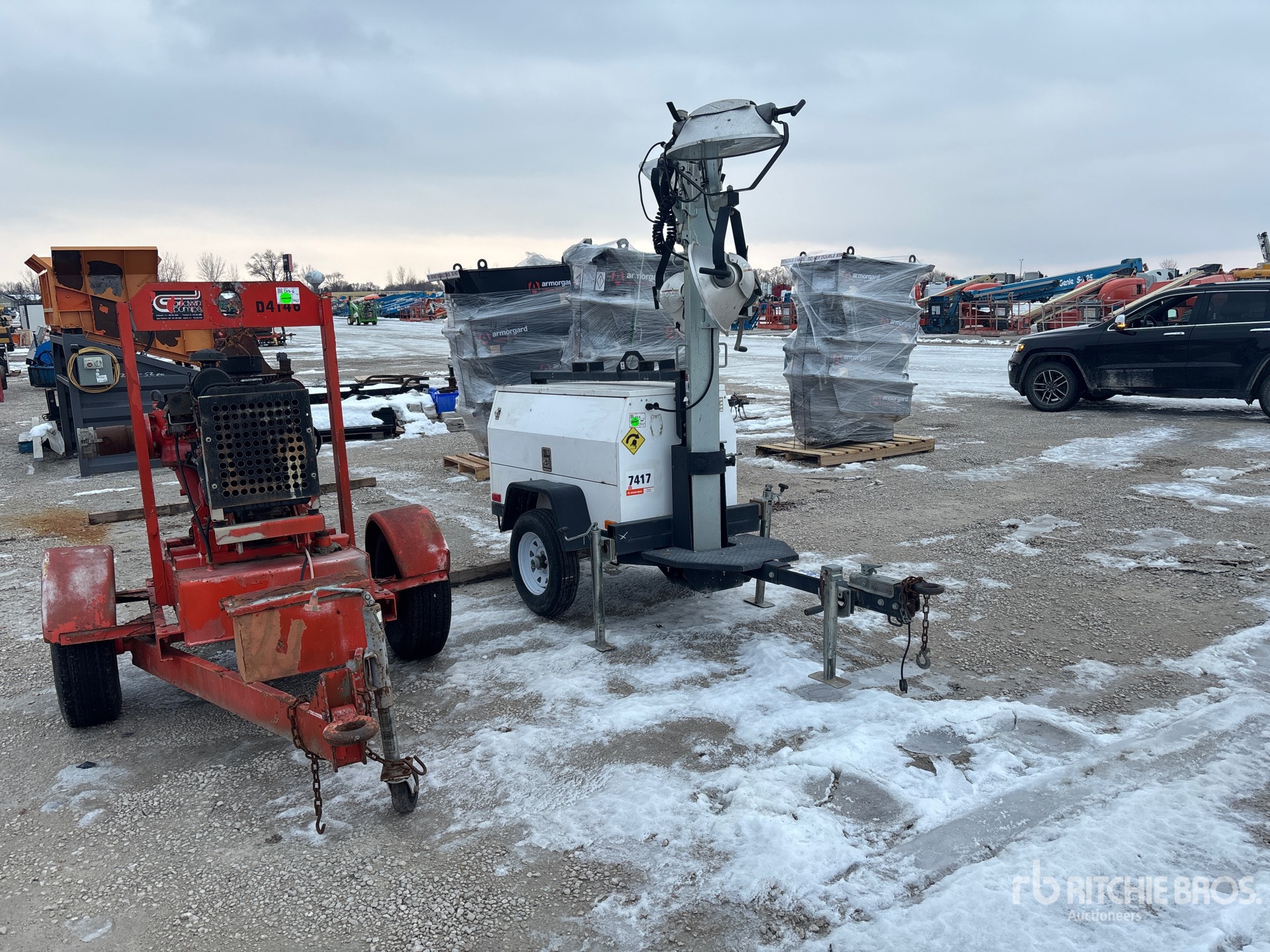 General Appearance with Picture, Right Front Corner