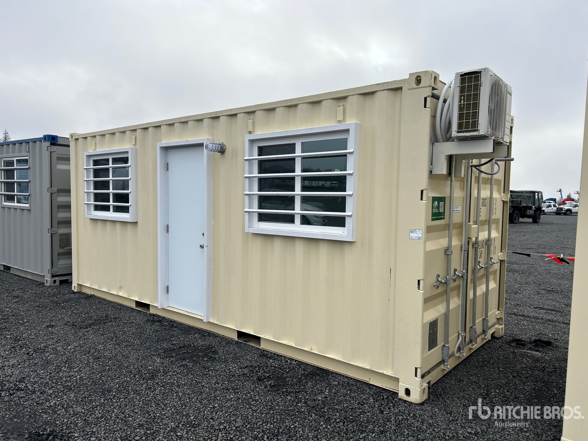 General Appearance with Picture, Left Front Corner