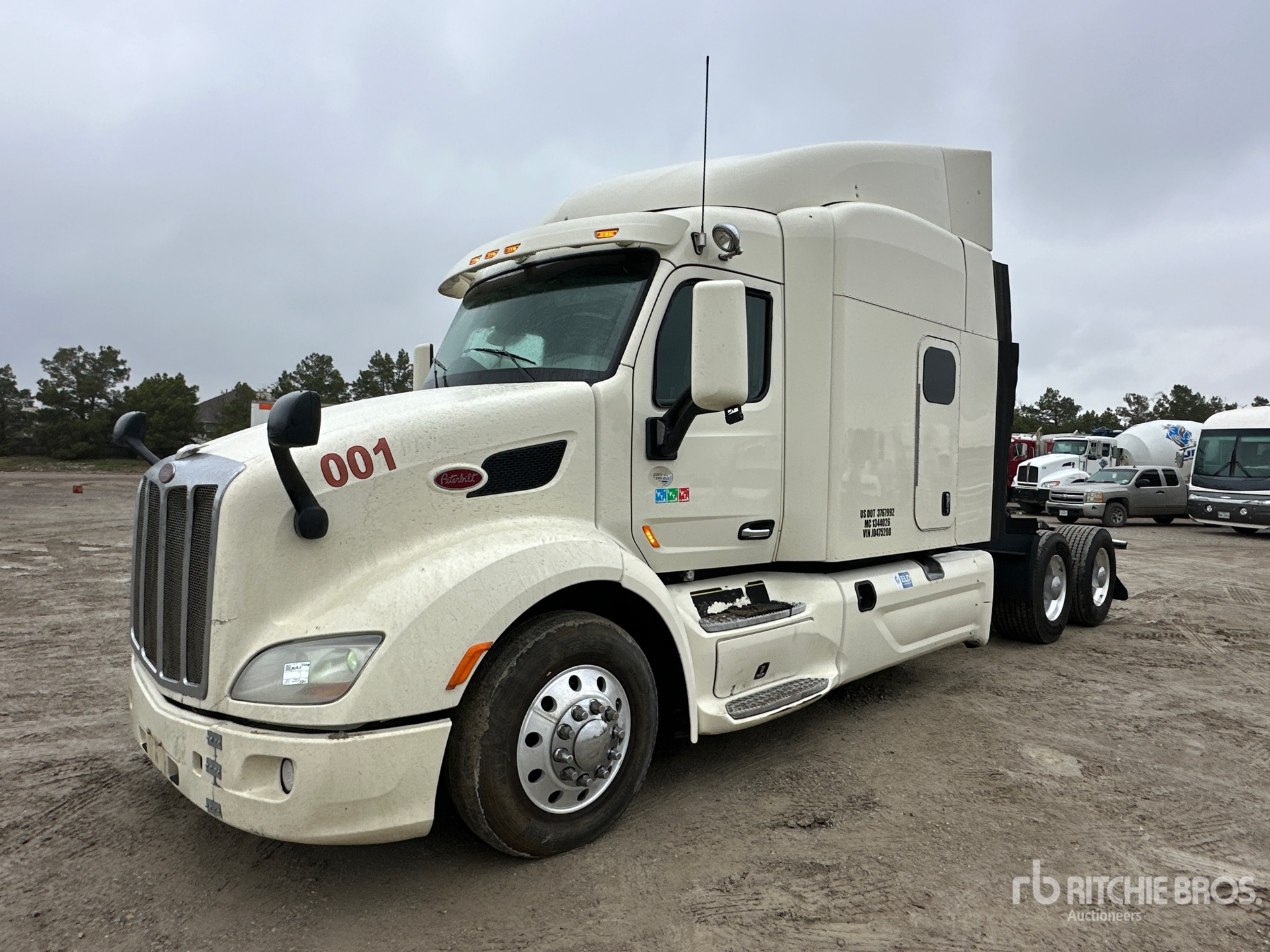 General Appearance with Picture, Left Front Corner