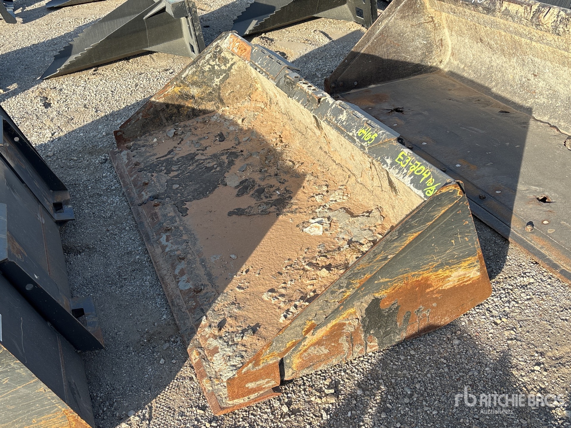 General Appearance with Image, coin avant gauche