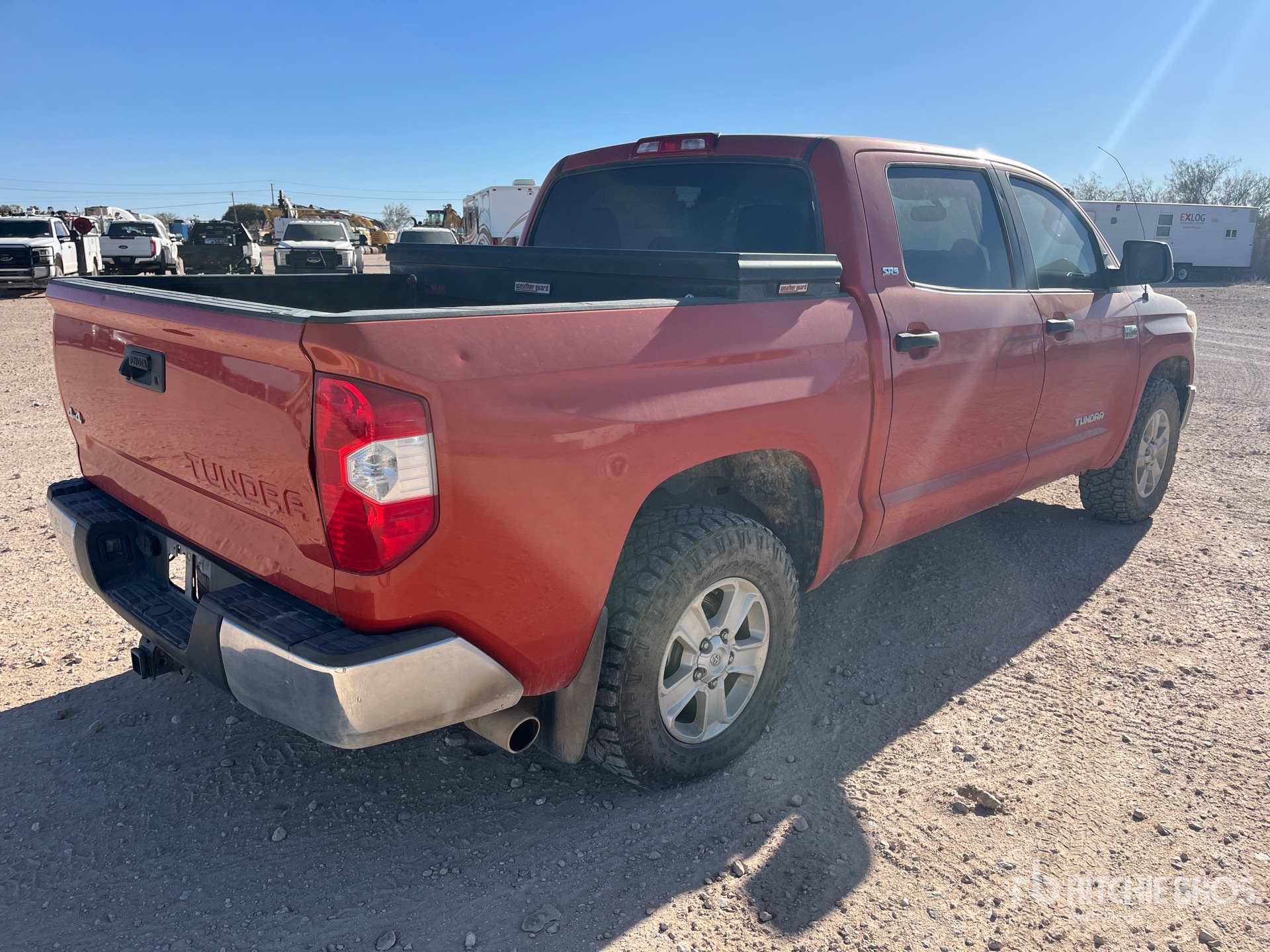 General Appearance with Picture, Right Rear Corner