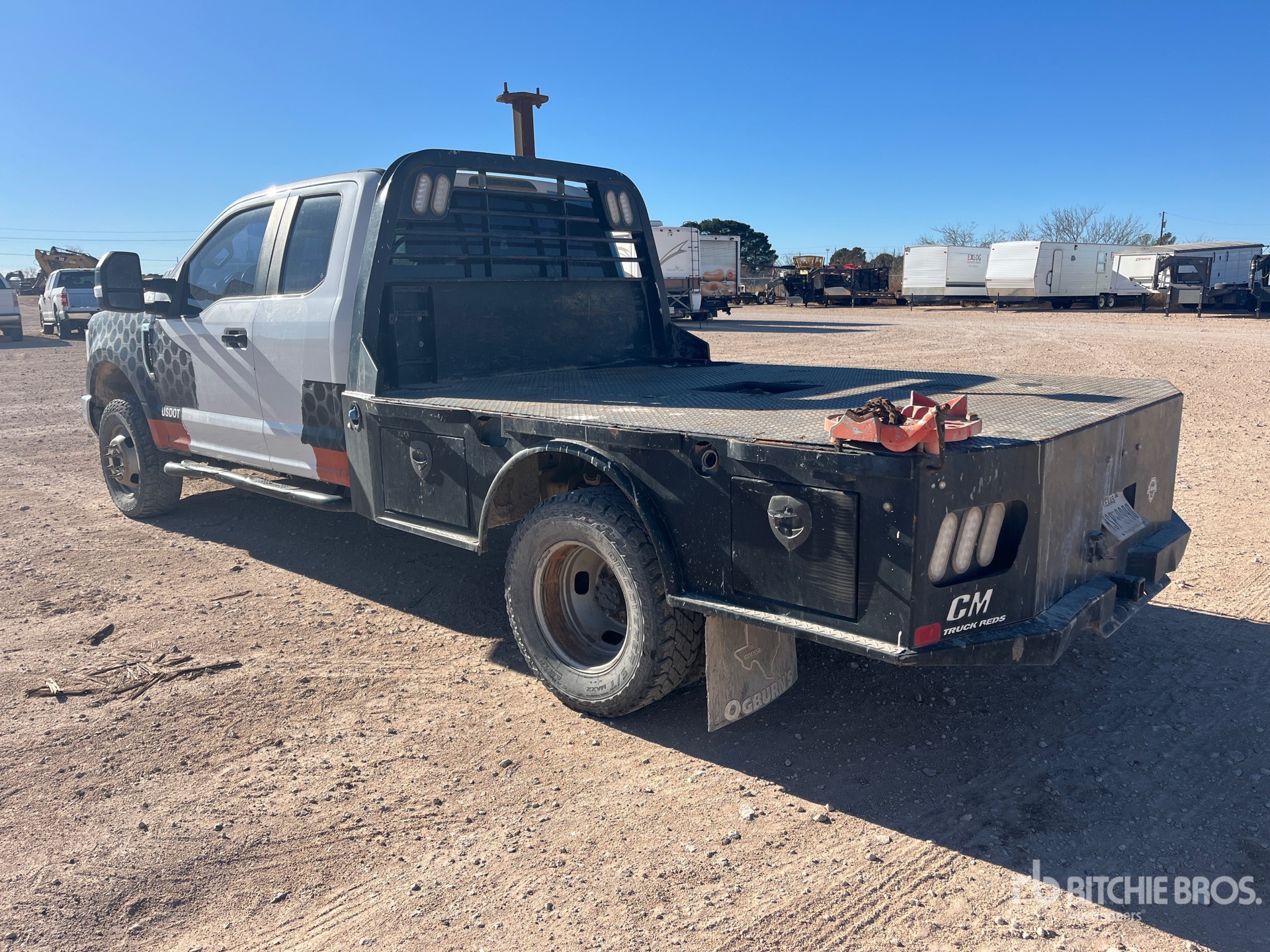 General Appearance with Imagen: esquina trasera izquierda