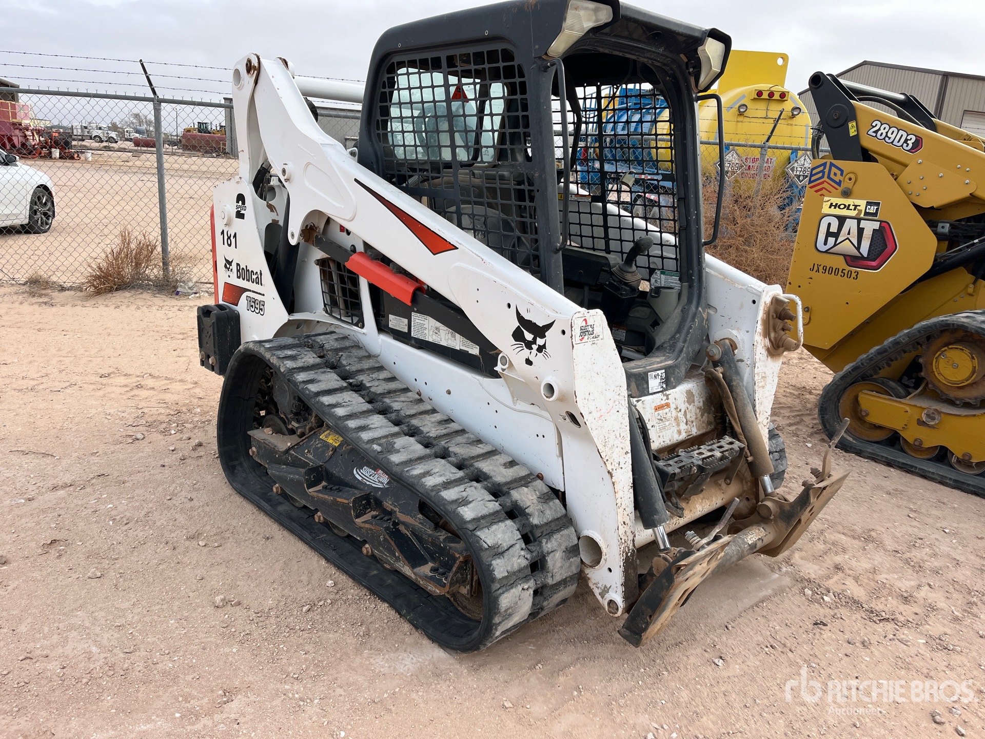 Aspect général with Image, coin avant droit