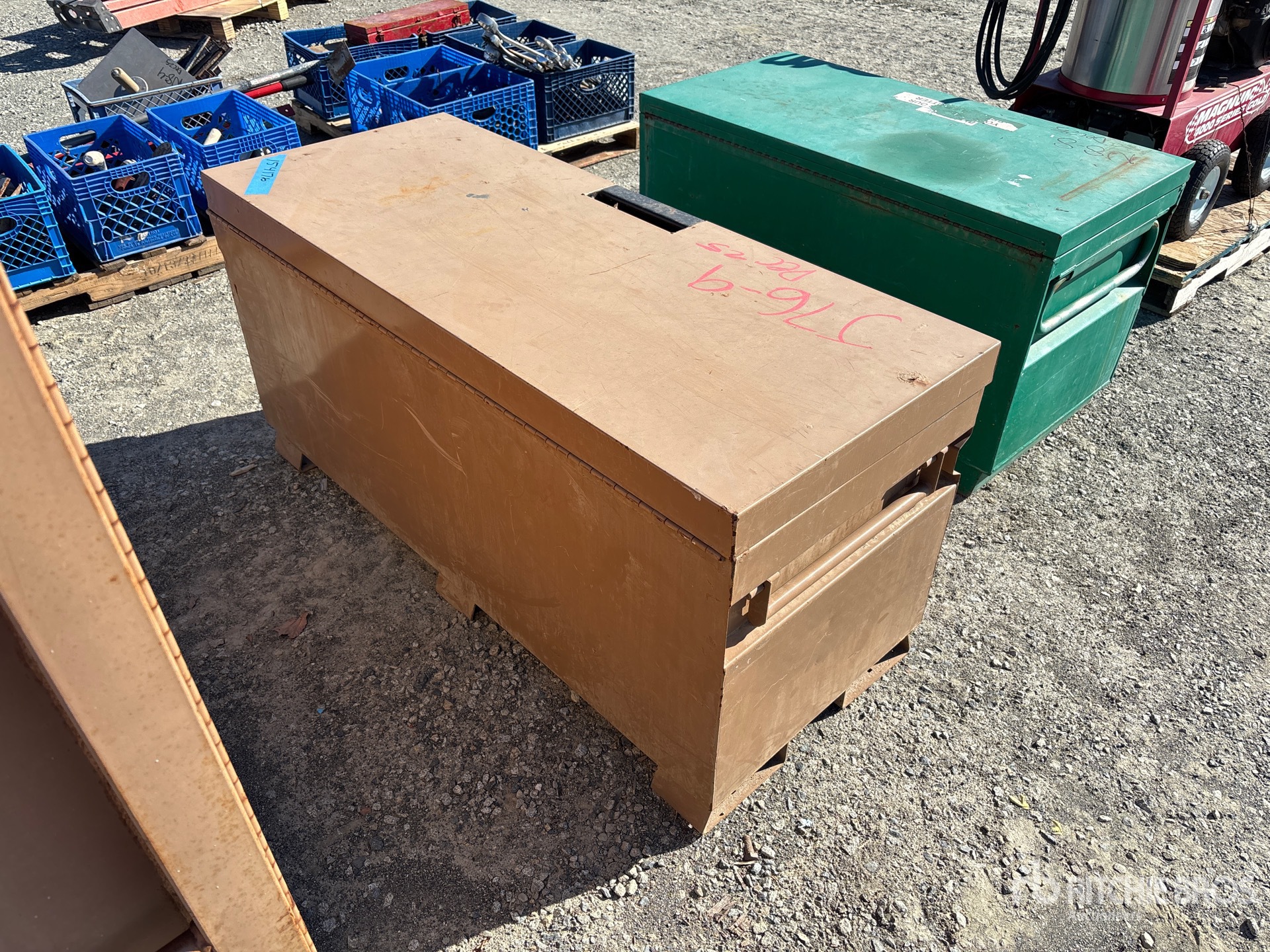 General Appearance with Image, coin arrière droit