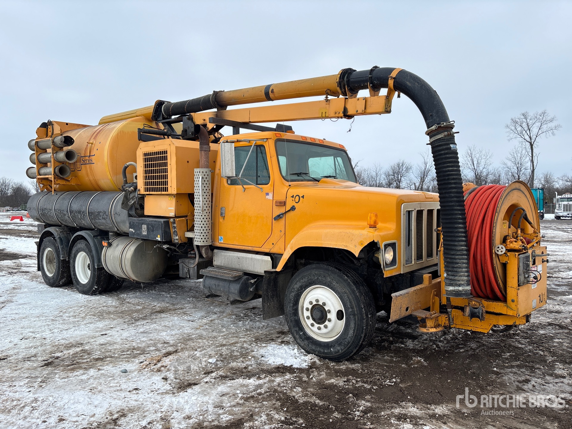 Aspect général with Image, coin avant droit