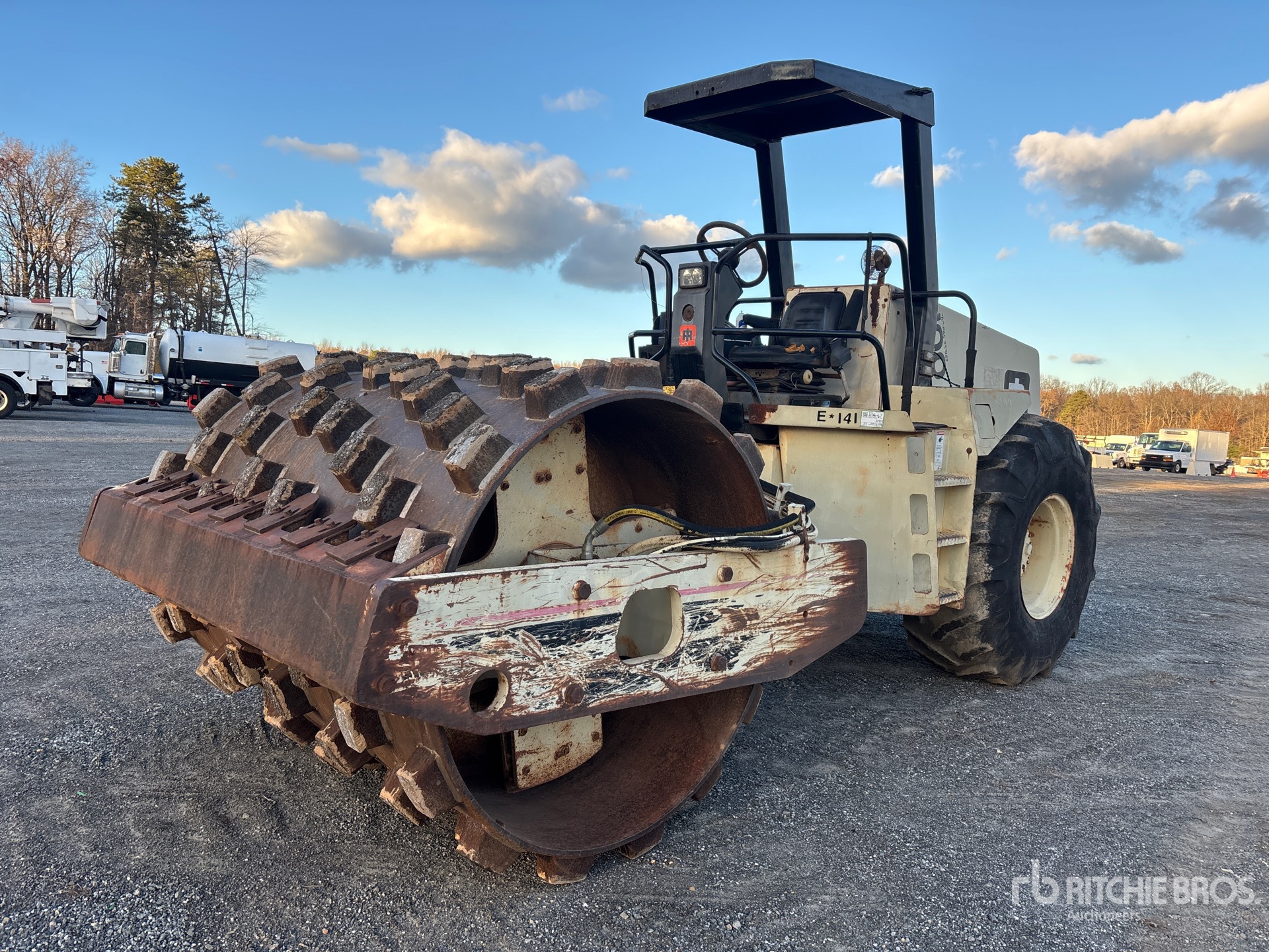 General Appearance with Featured Photo