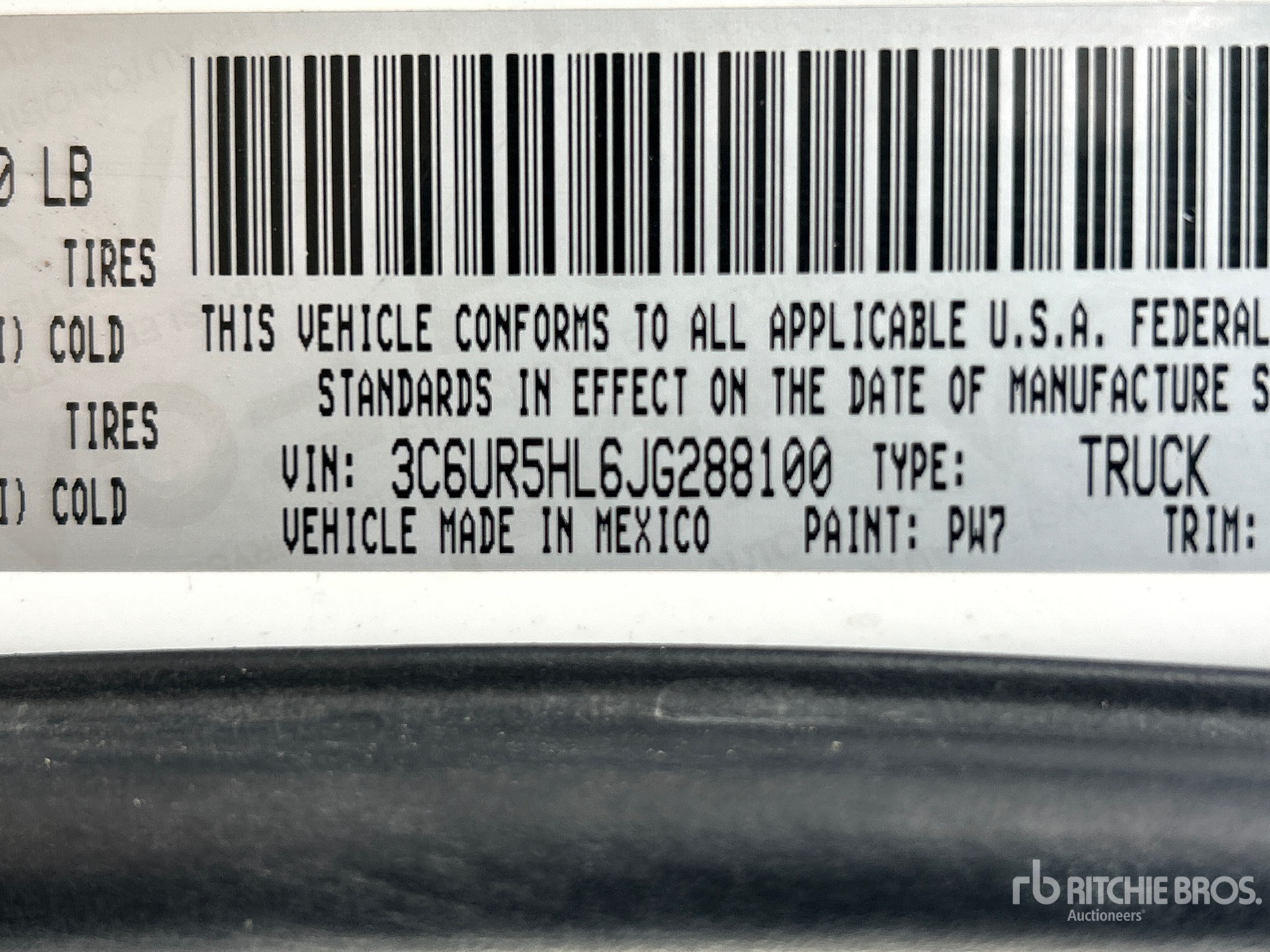 General Appearance with Numéro de série/Numéro d'identification du véhicule automobile