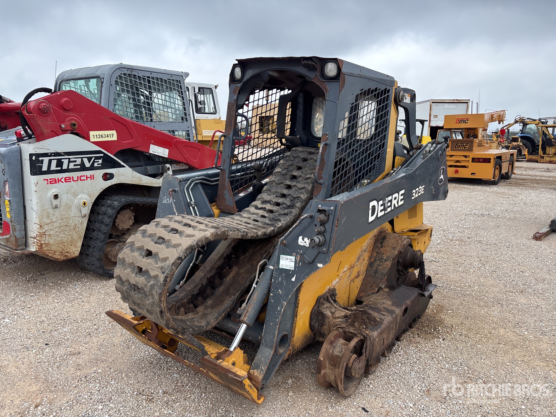 General Appearance with Featured Photo