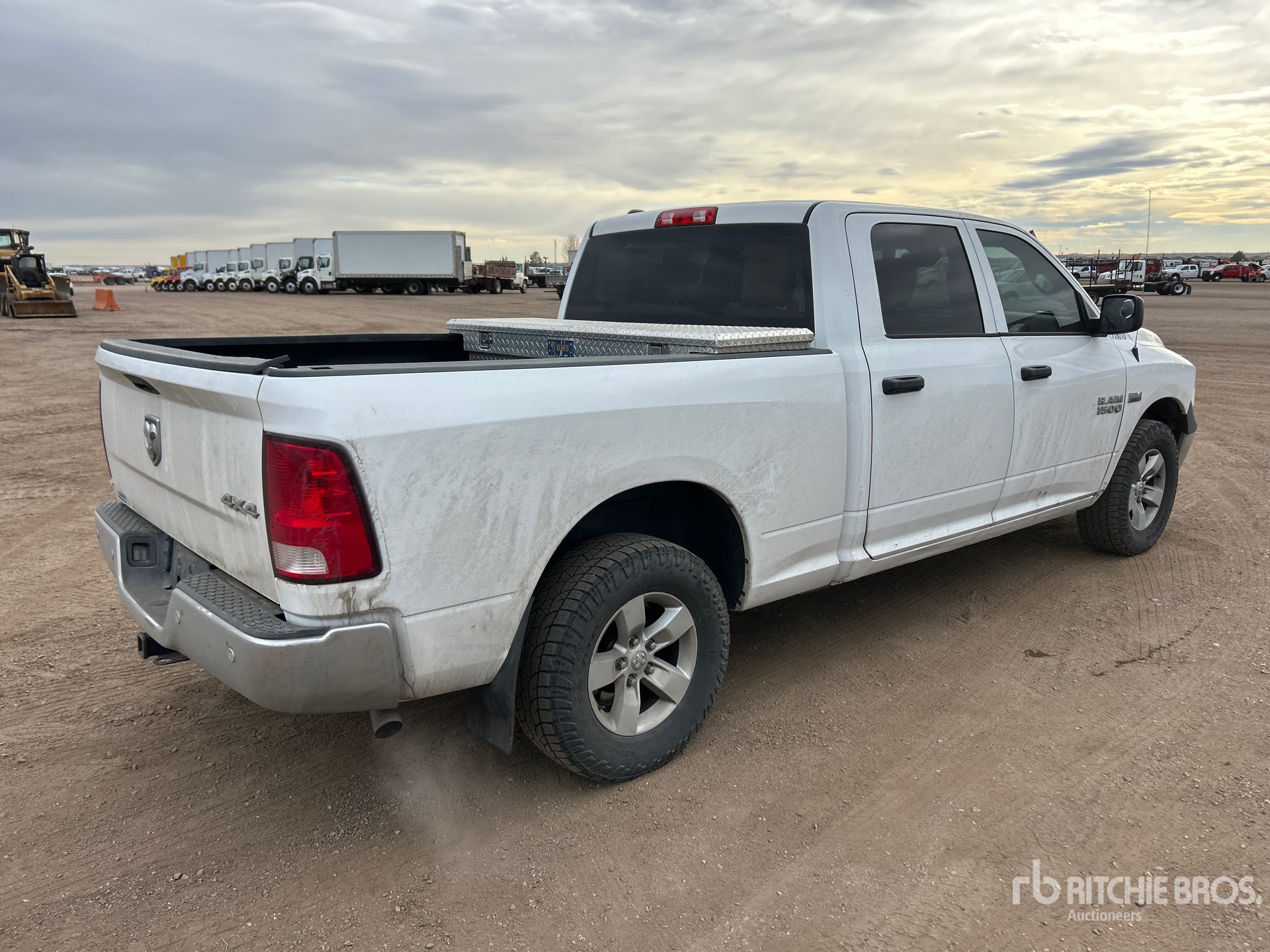 General Appearance with Imagen: esquina trasera derecha