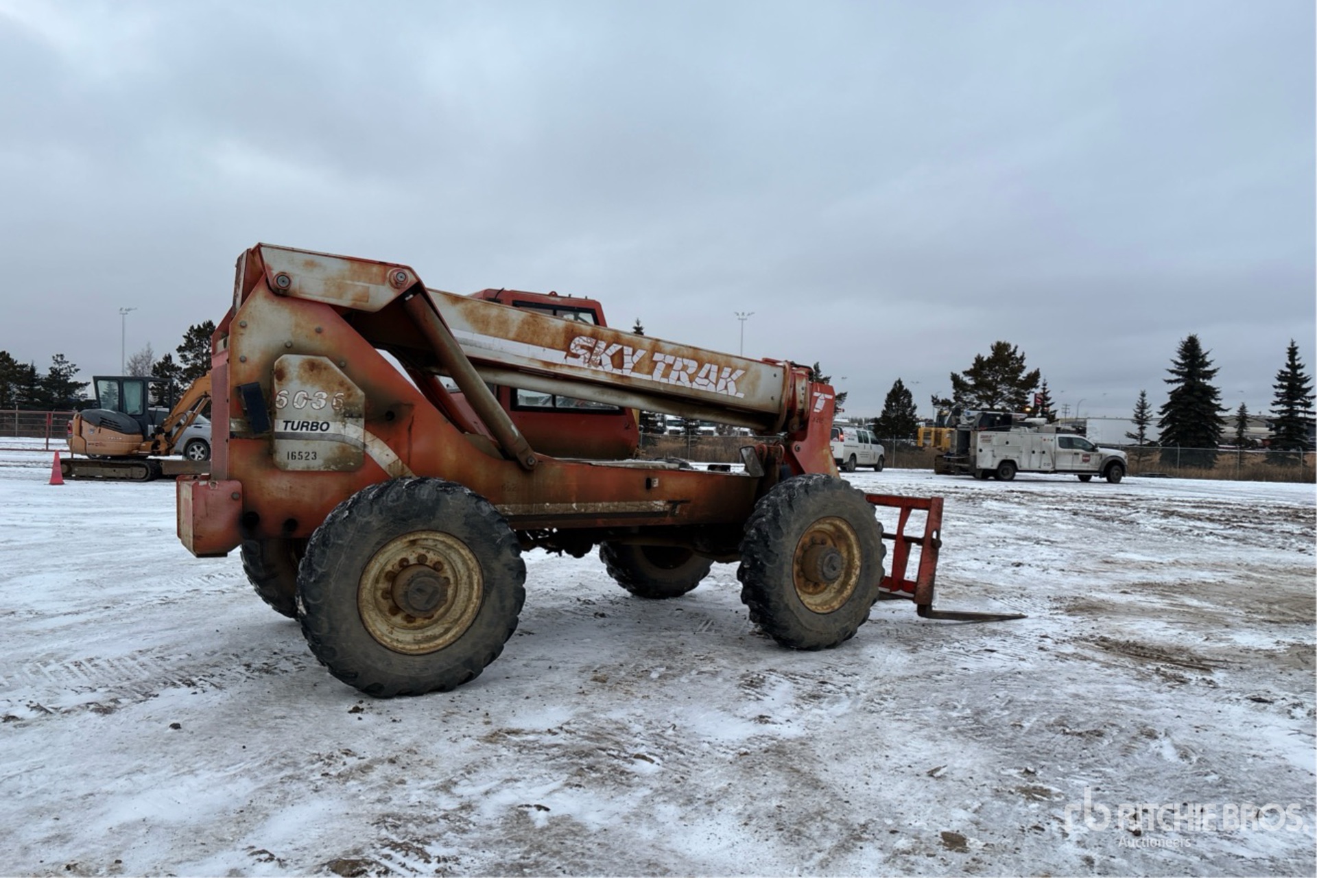 General Appearance with Picture, Right Rear Corner