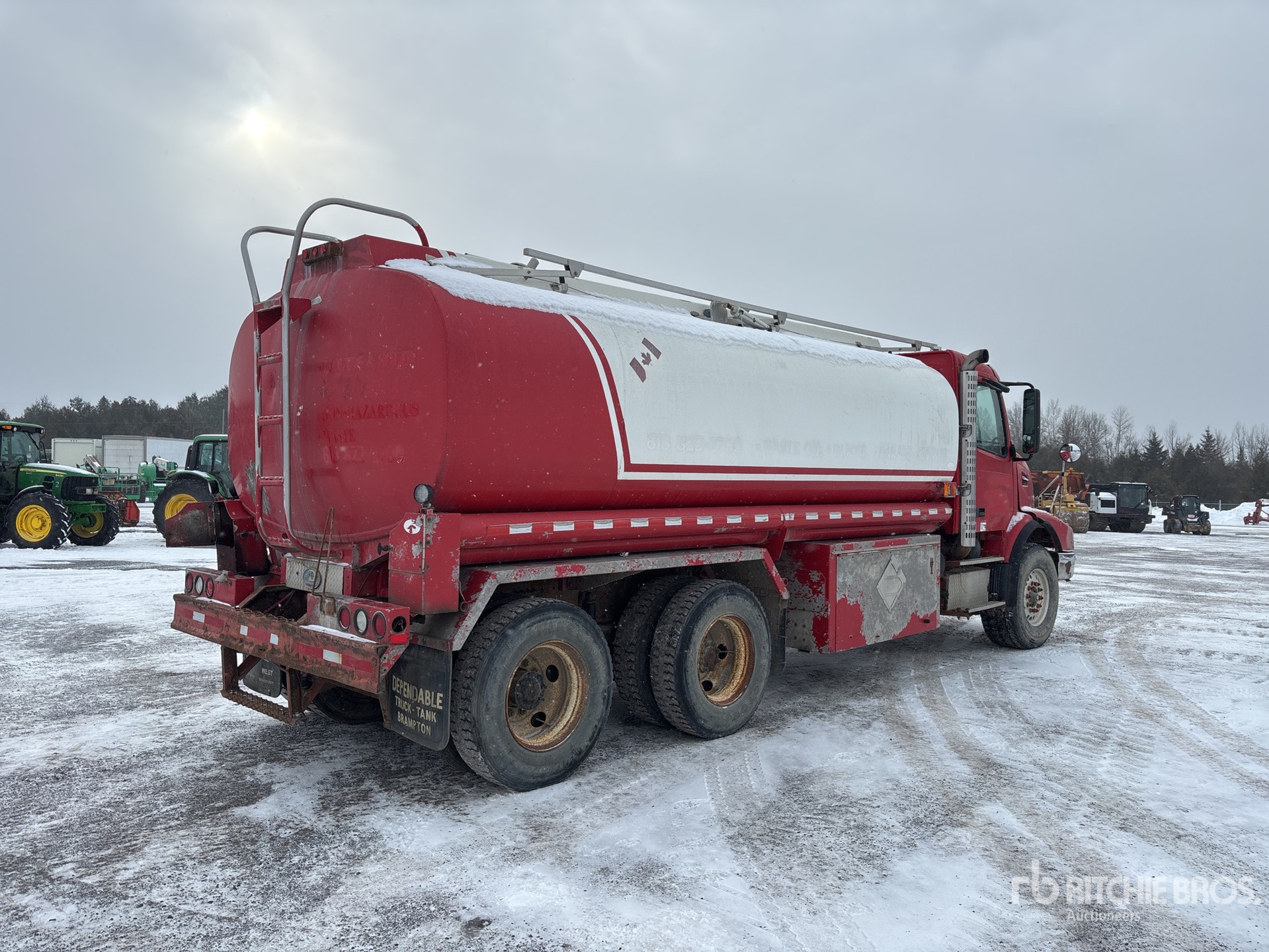 General Appearance with Bild, Ecke hinten rechts