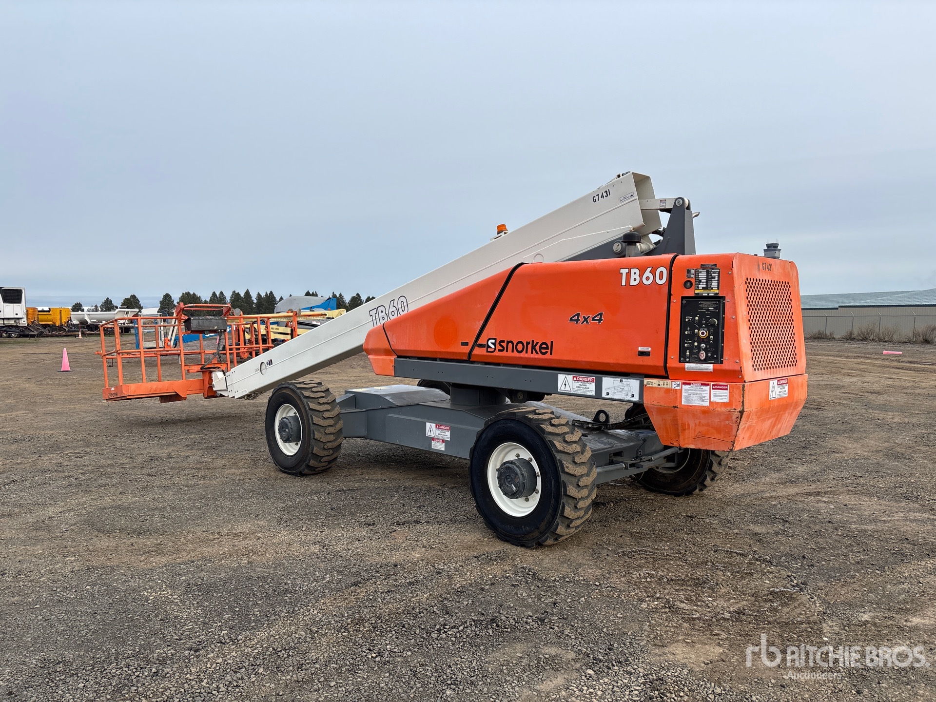 General Appearance with Picture, Left Rear Corner