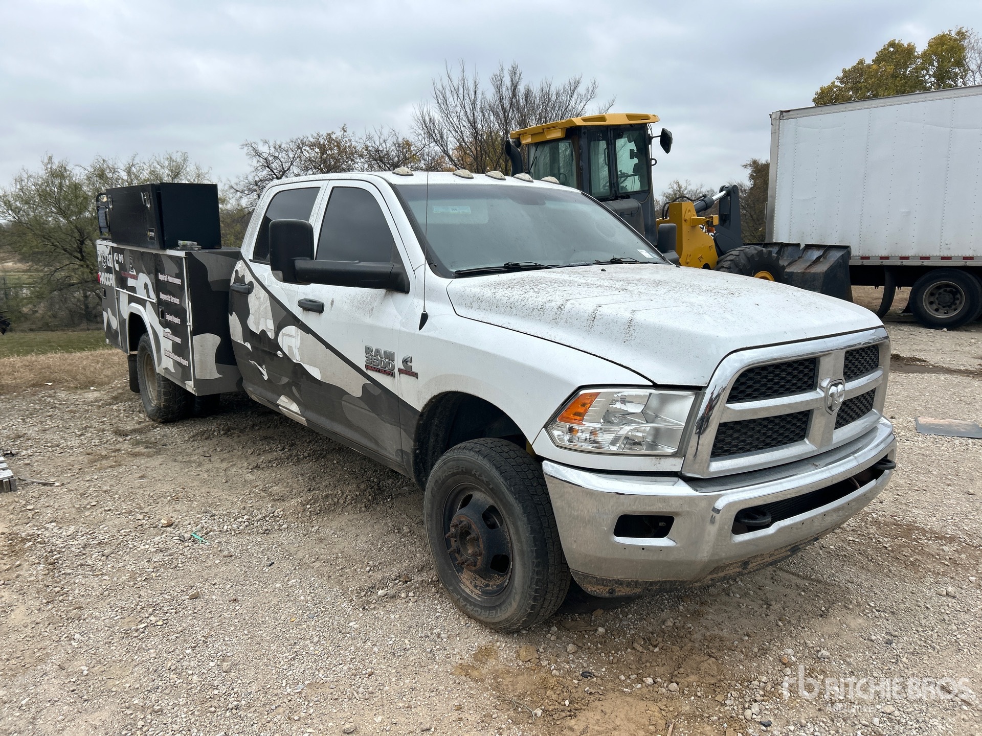 General Appearance with Picture, Right Front Corner