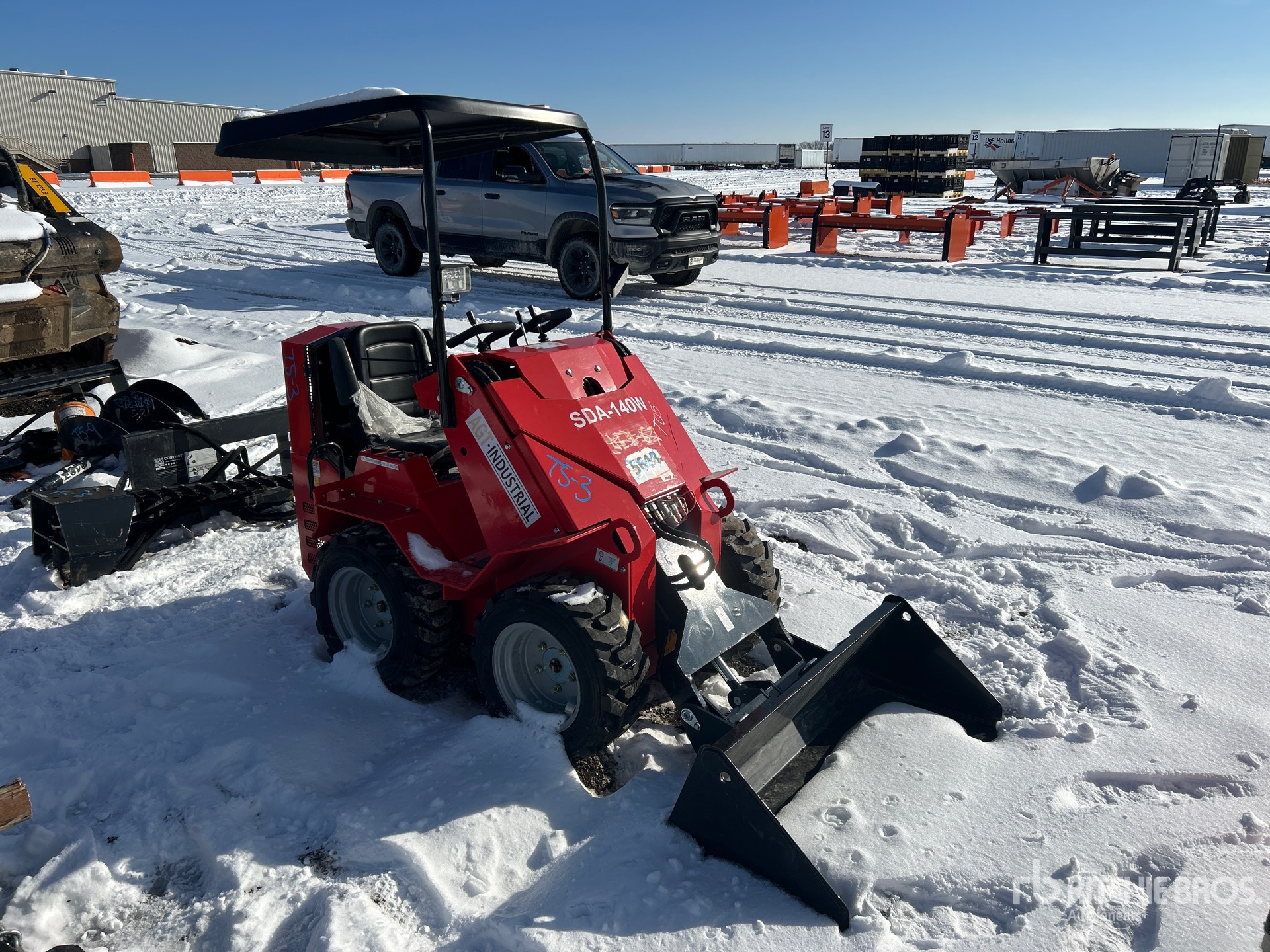 General Appearance with Picture, Right Front Corner