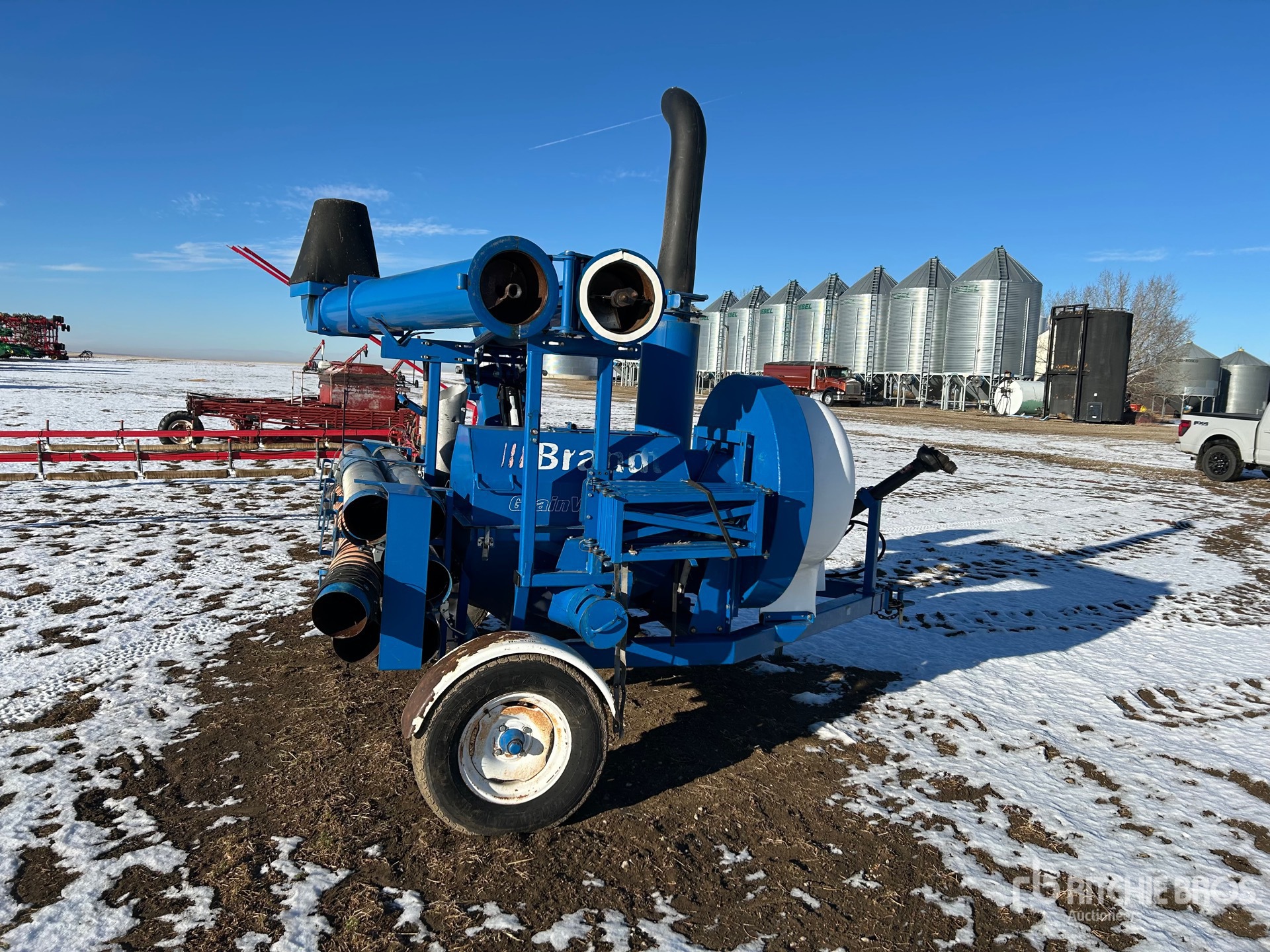 General Appearance with Bild, Ecke hinten rechts