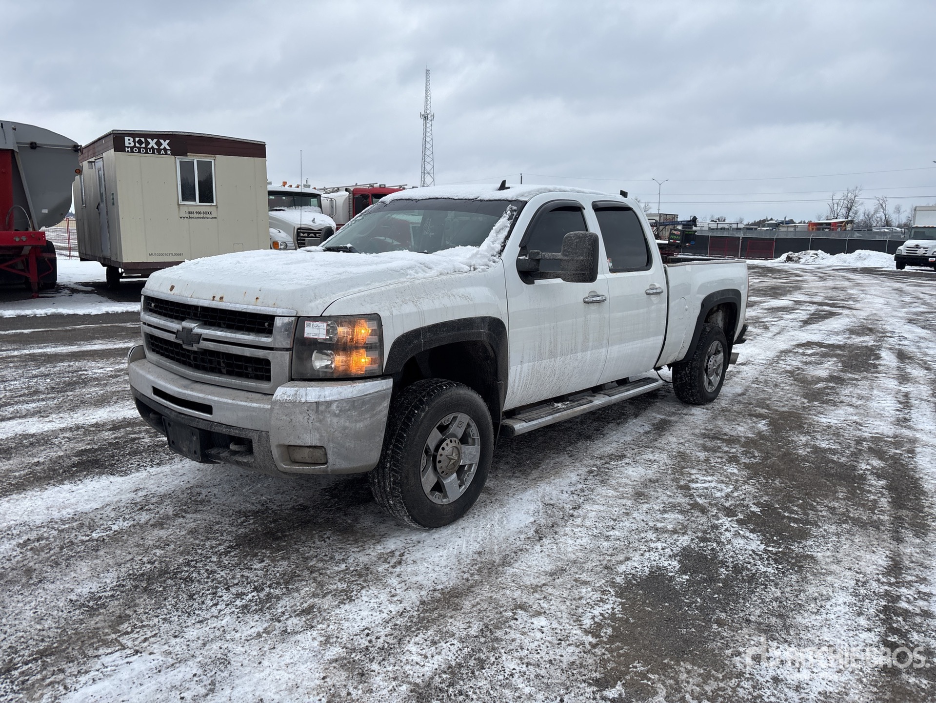 General Appearance with Picture, Left Front Corner