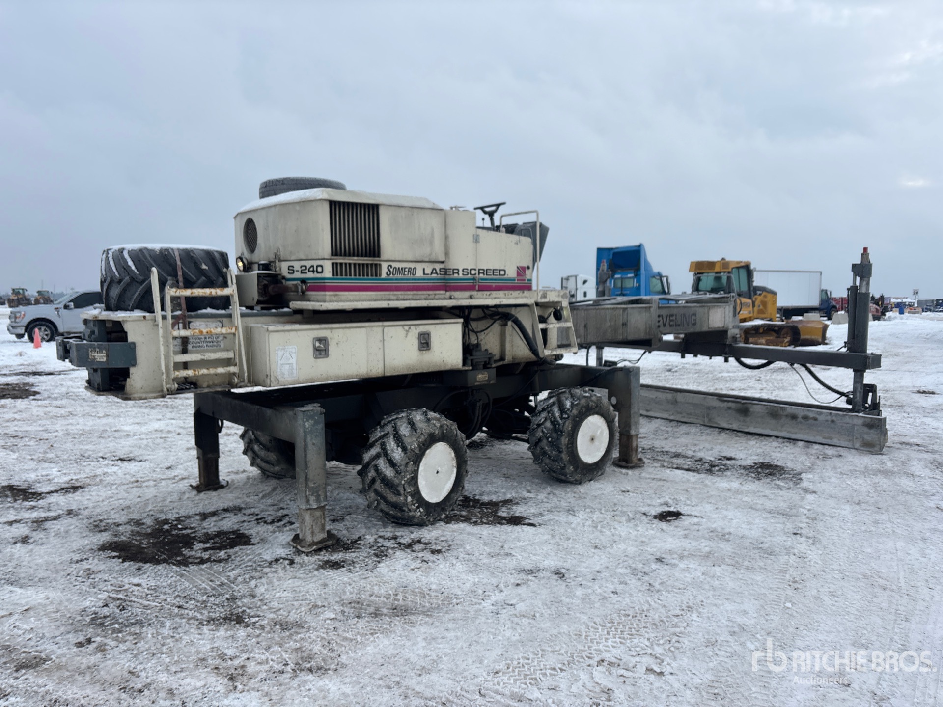 General Appearance with Imagen: esquina trasera derecha