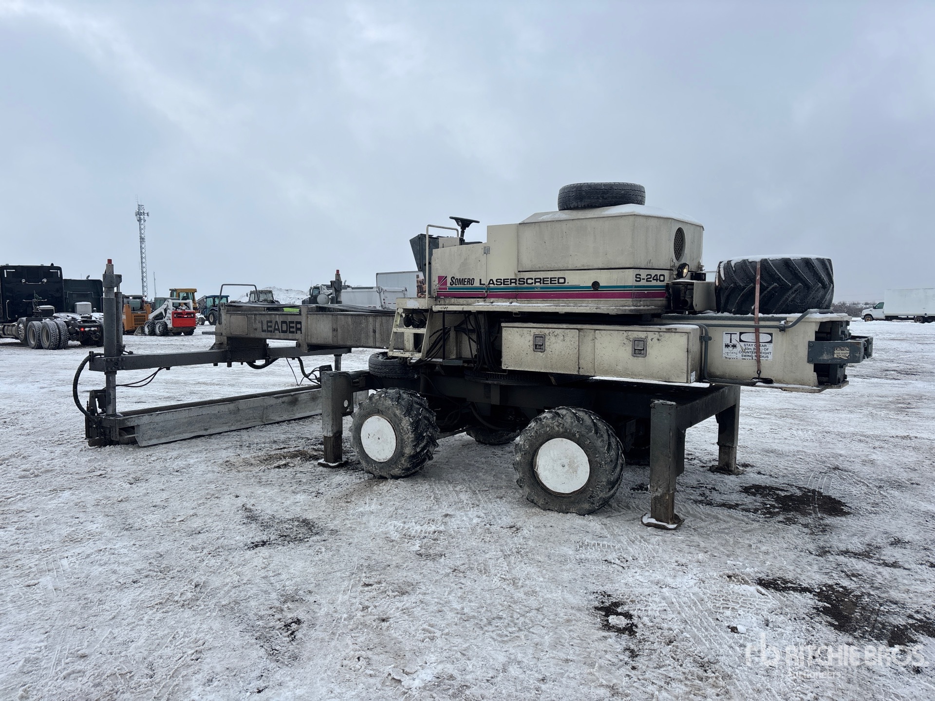 General Appearance with Imagen: esquina trasera izquierda