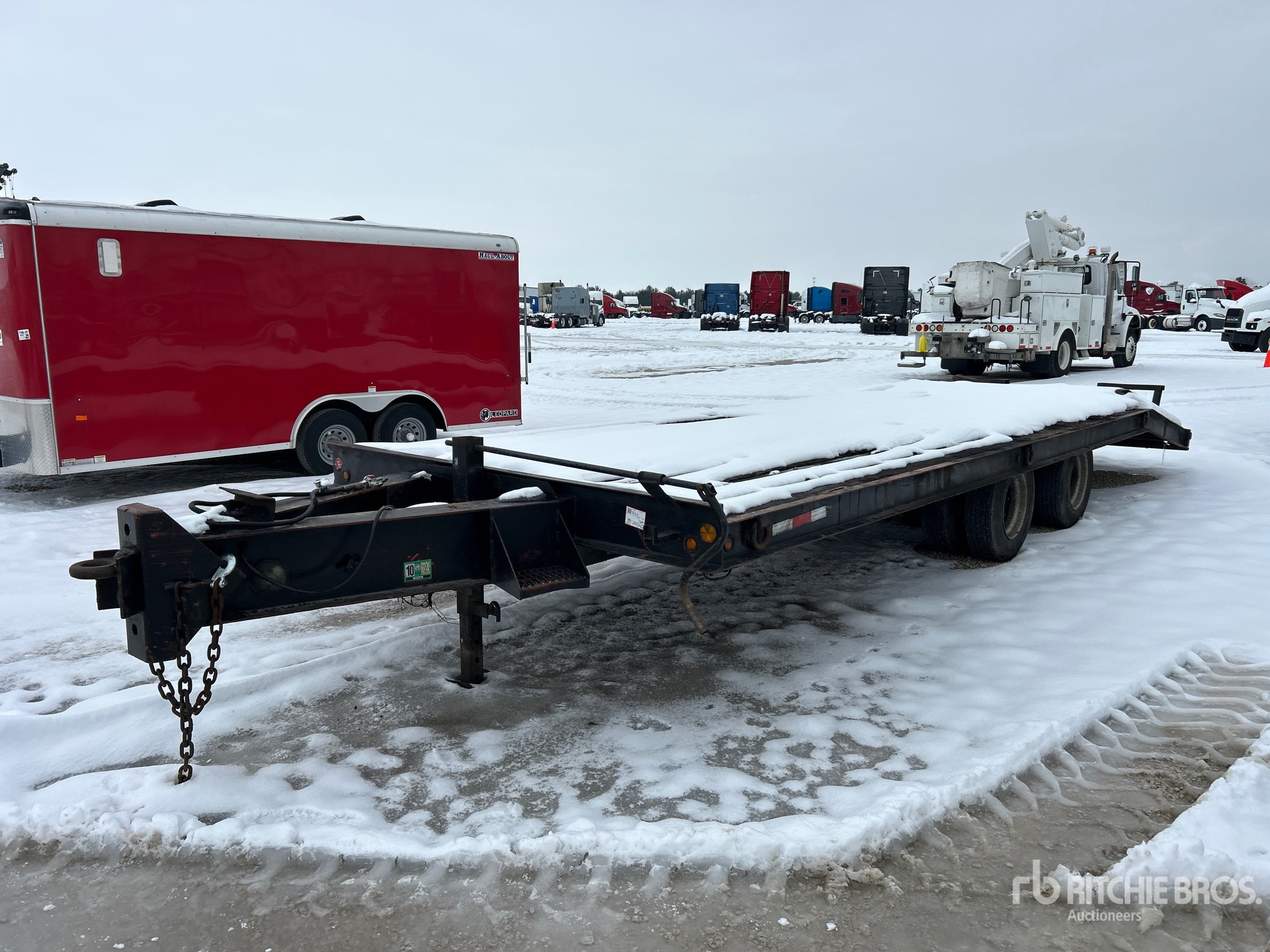 General Appearance with Featured Photo