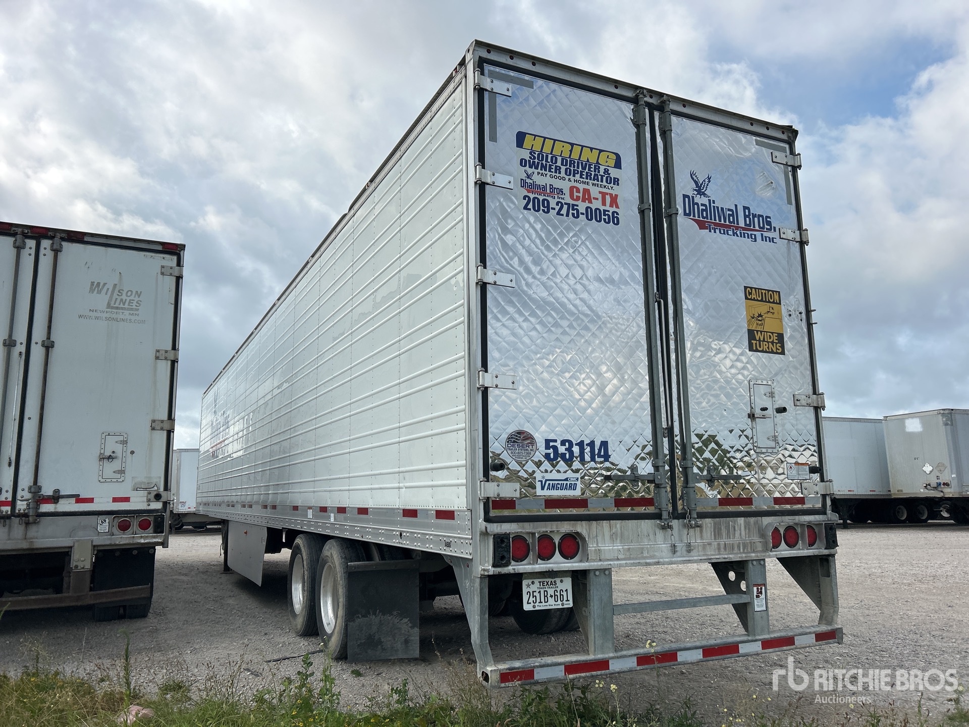 General Appearance with Imagen: esquina trasera izquierda