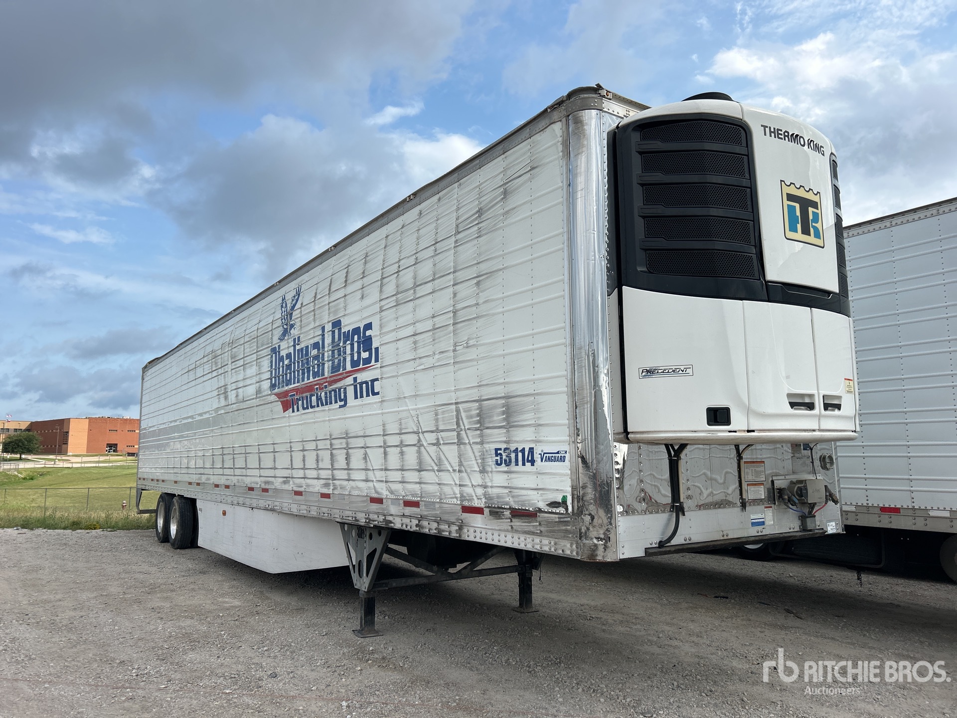 General Appearance with Imagen: esquina delantera derecha