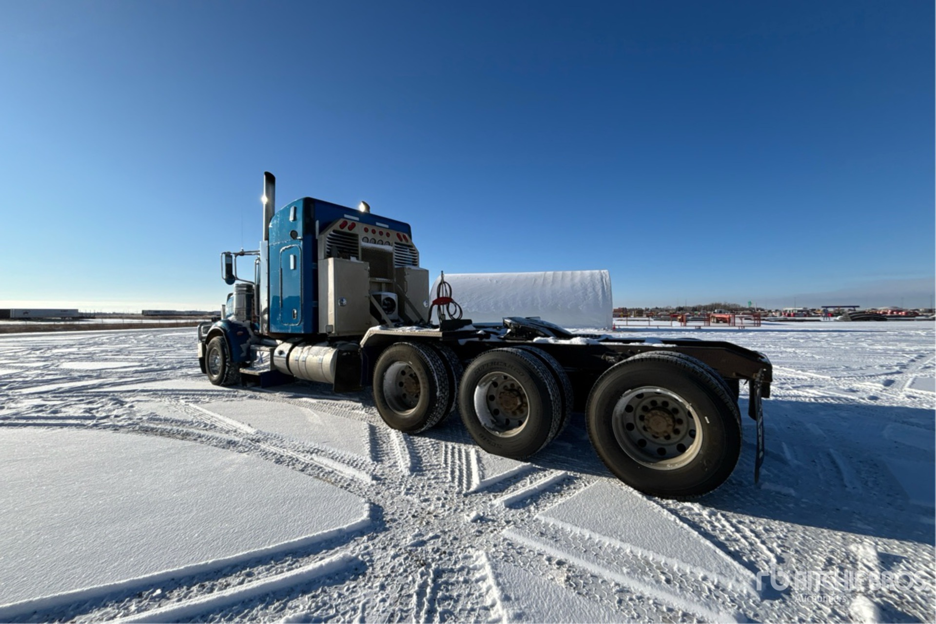 General Appearance with Bild, Ecke hinten links